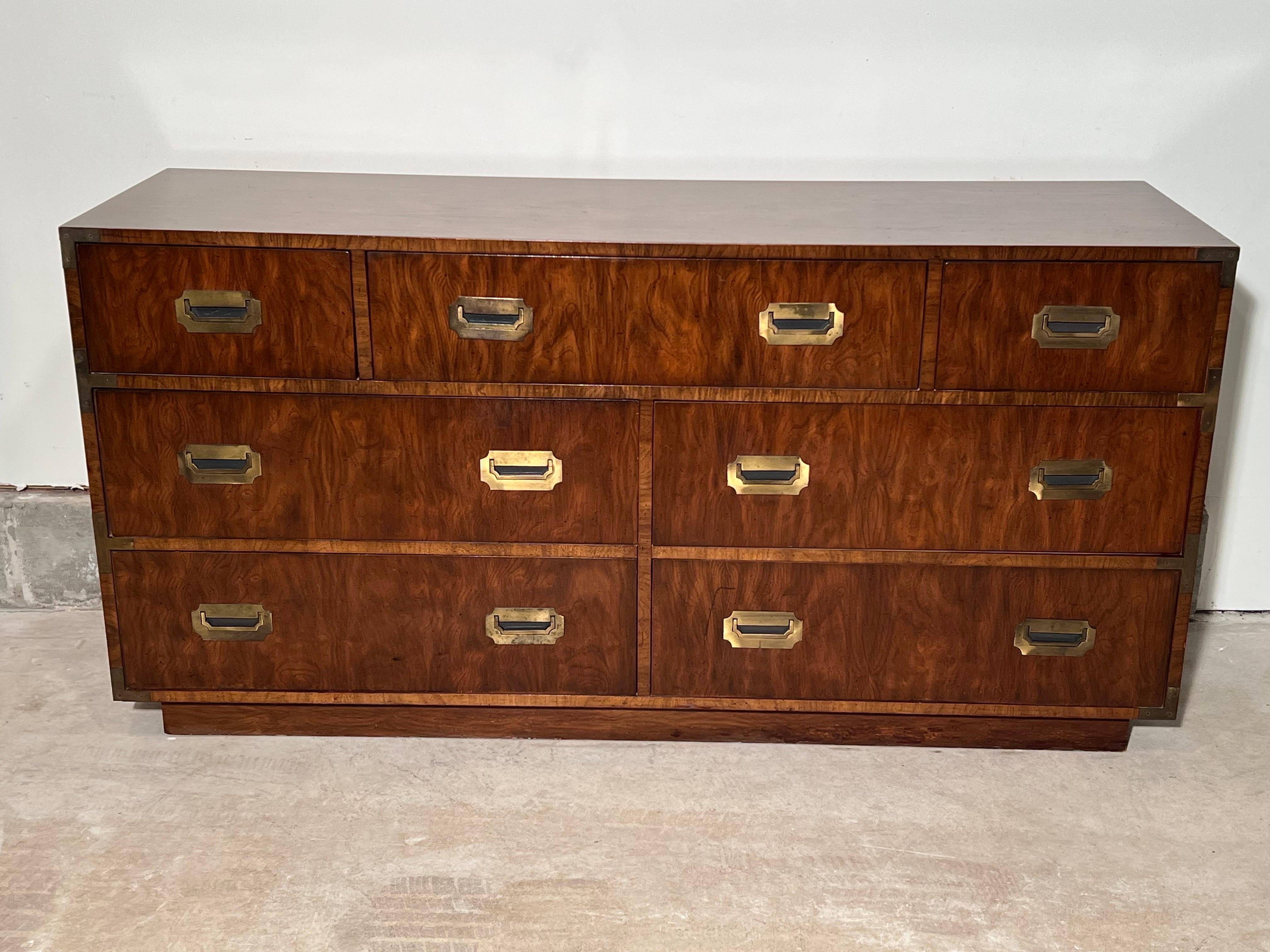 dixie campaign dresser