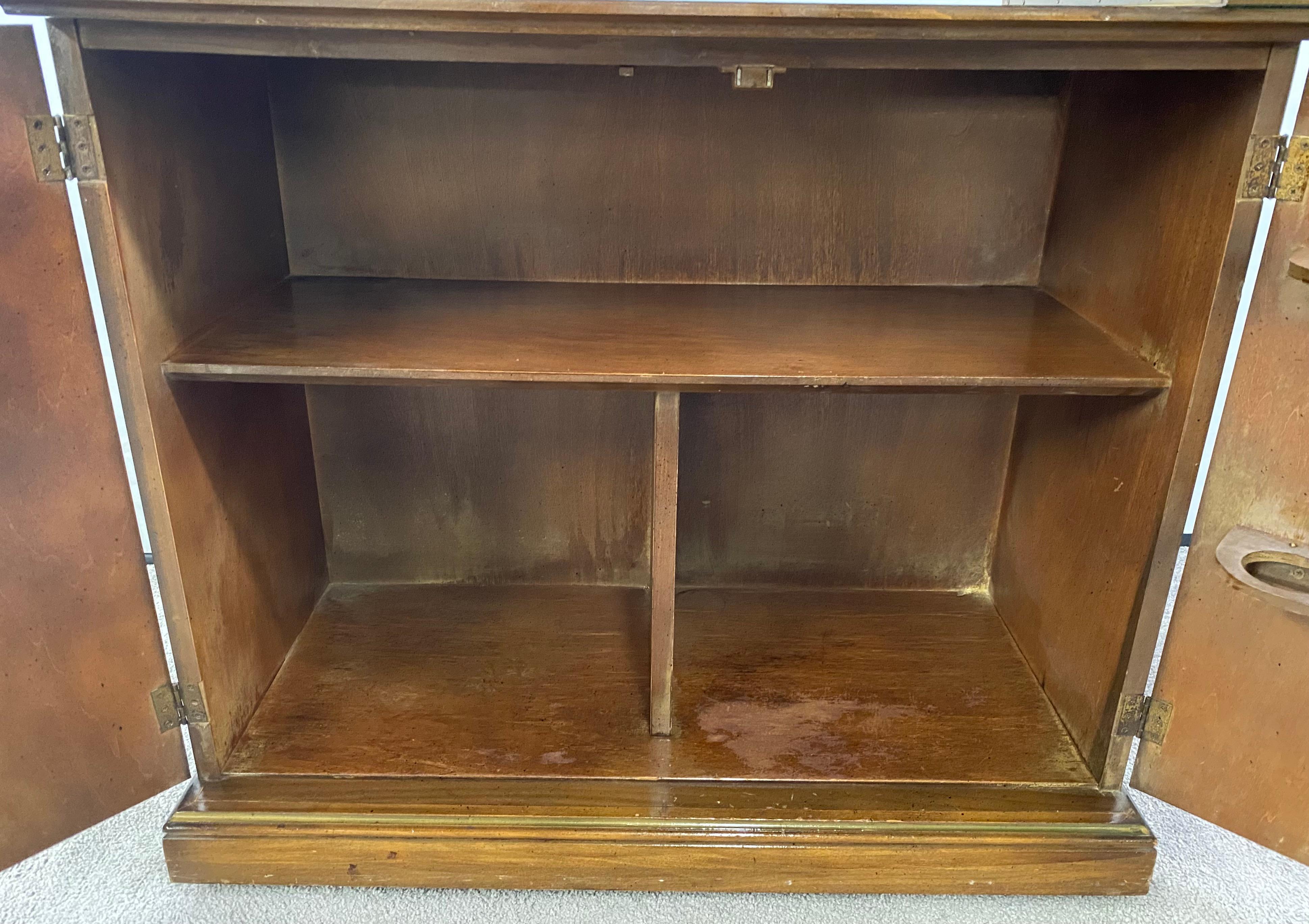 Mid-Century Campaign Style Mahogany Flip Top Dry Bar Cabinet Server or Chest  For Sale 3