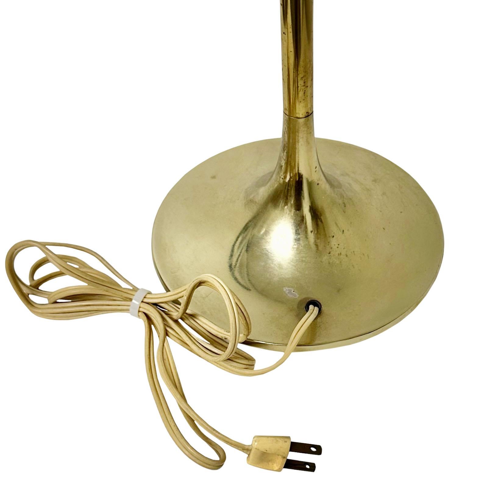 Mid Century Kerzenständer Lampe (Mitte des 20. Jahrhunderts) im Angebot