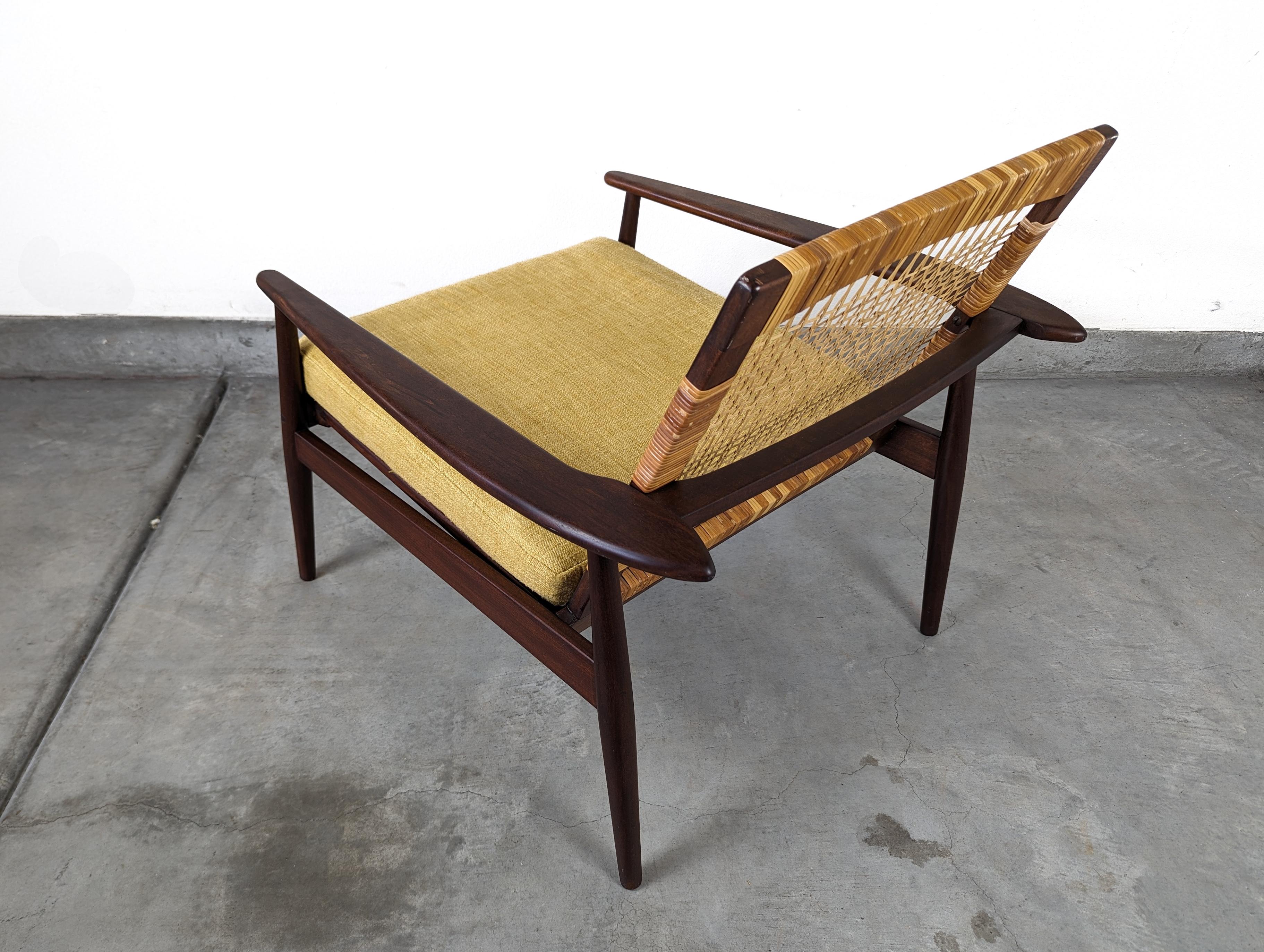 Mid-20th Century Mid Century Cane Lounge Chair by Hans Olsen for Juul Kristensen, c1960s