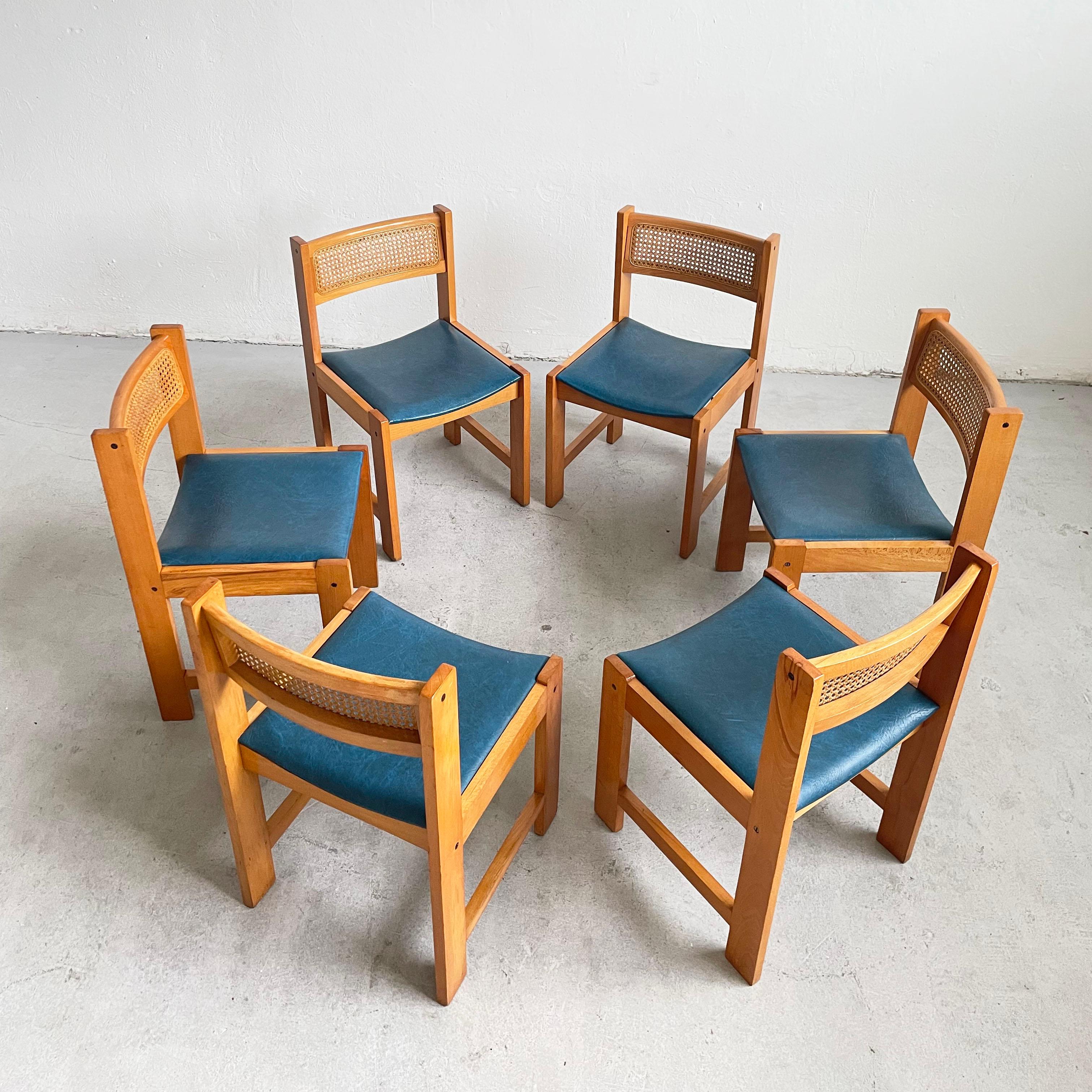 European Set of 6 Mid-Century Cane Rattan and Vinyl Wooden Dining Chairs, 1960s 1970s