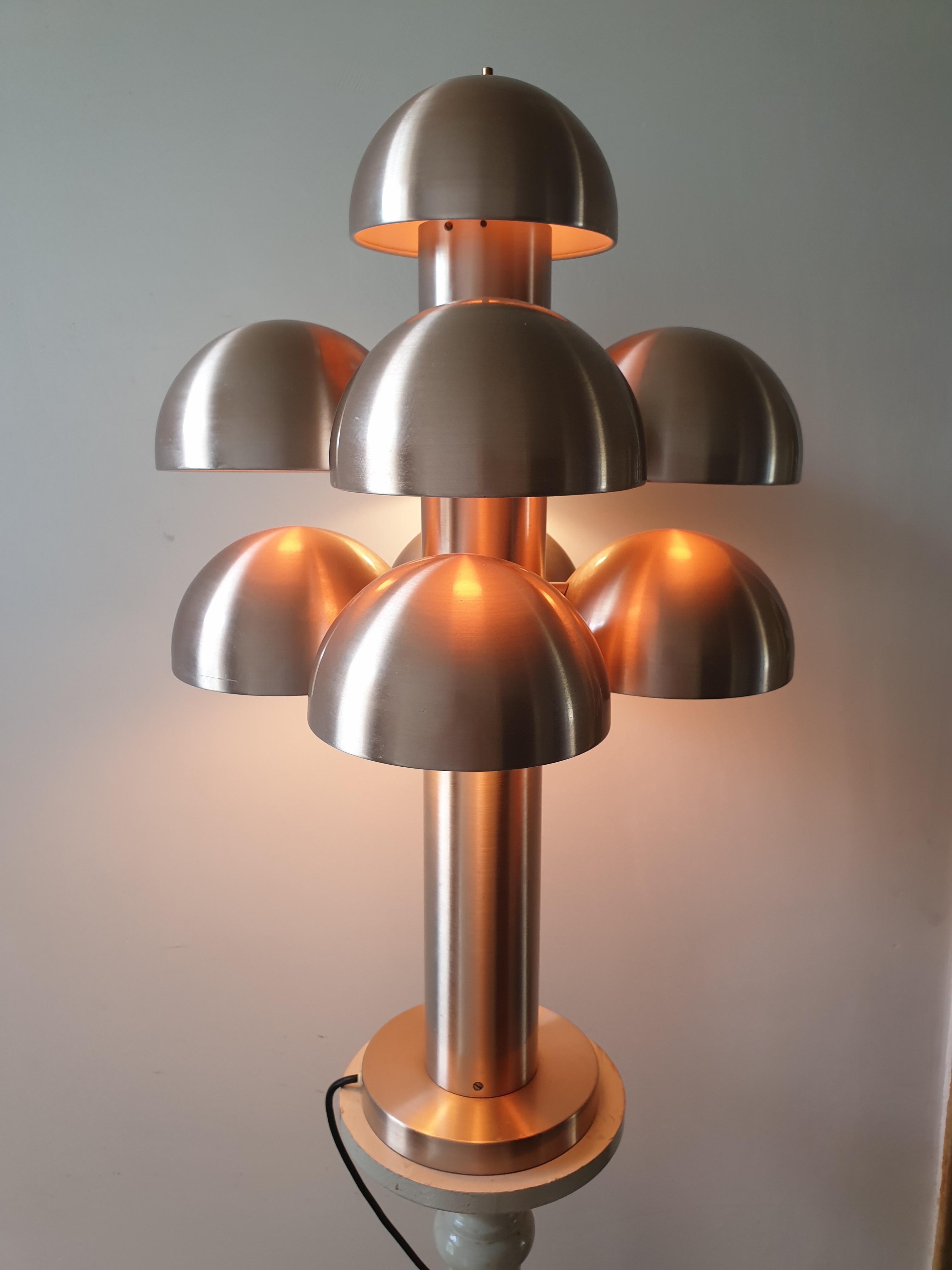 Anodisé Ensemble de lampes de table Cantharel du milieu du siècle dernier par Maija Liisa Komulainen pour Raak, 1970 en vente
