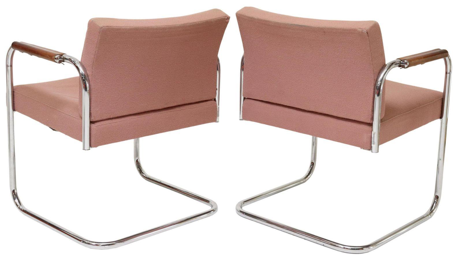 Mid-Century moderno Poltrone a sbalzo in acciaio cromato di metà secolo, stile Mies Van Der Rohe in vendita