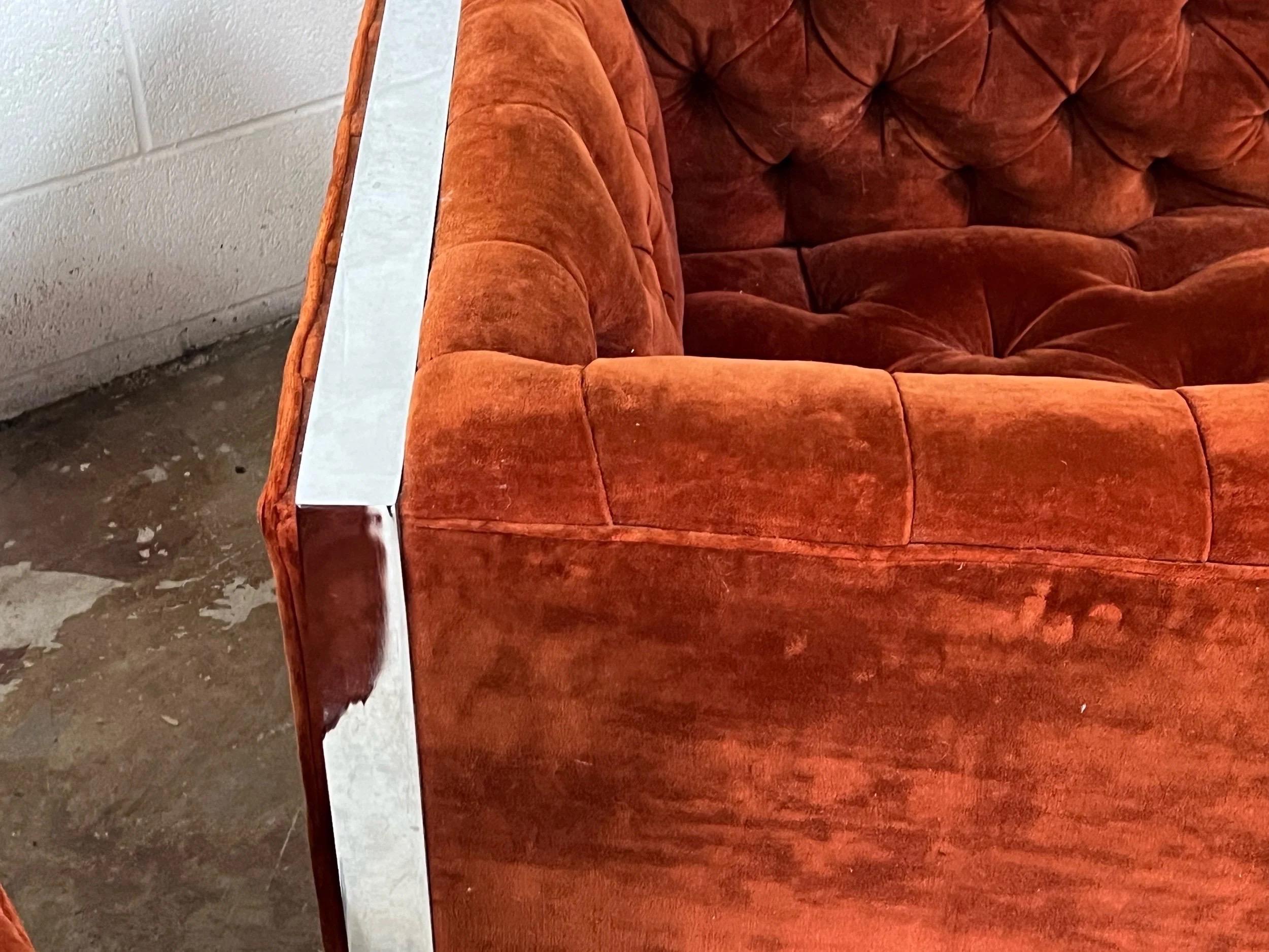 Paire de chaises longues en porte-à-faux du milieu du siècle dans le style de Milo Baughman en vente 3