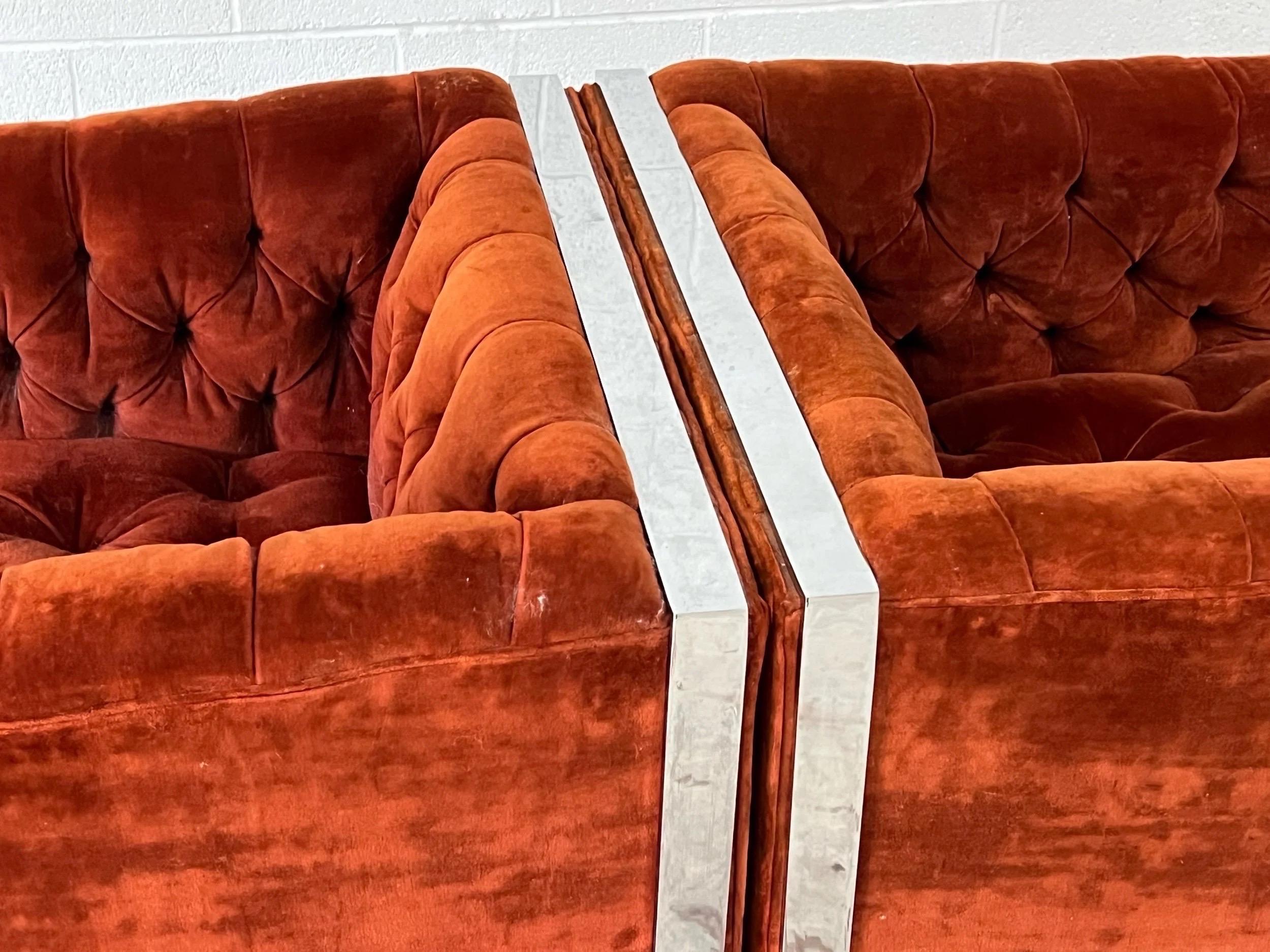 Paire de chaises longues en porte-à-faux du milieu du siècle dans le style de Milo Baughman en vente 4