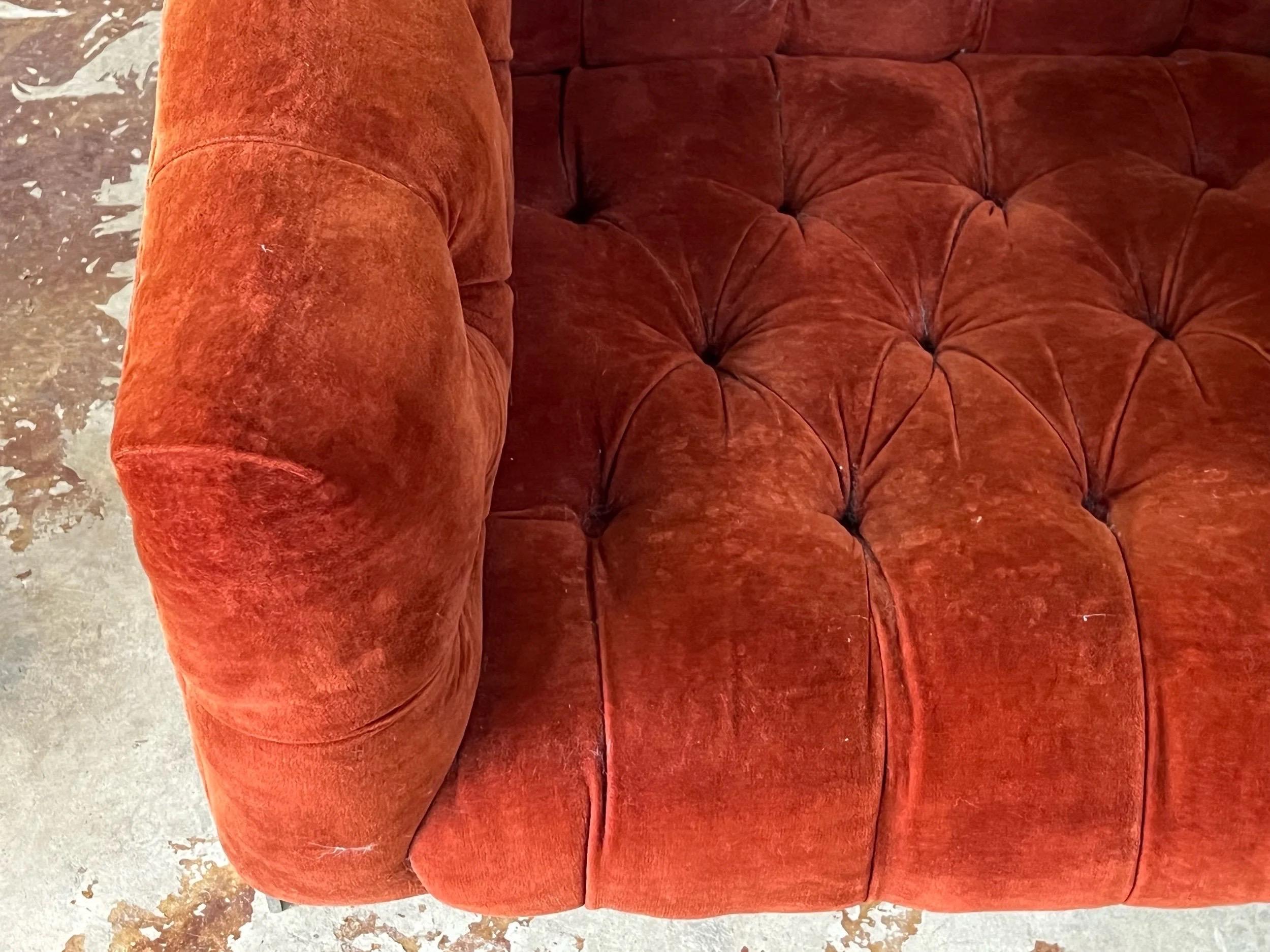 Paire de chaises longues en porte-à-faux du milieu du siècle dans le style de Milo Baughman en vente 5