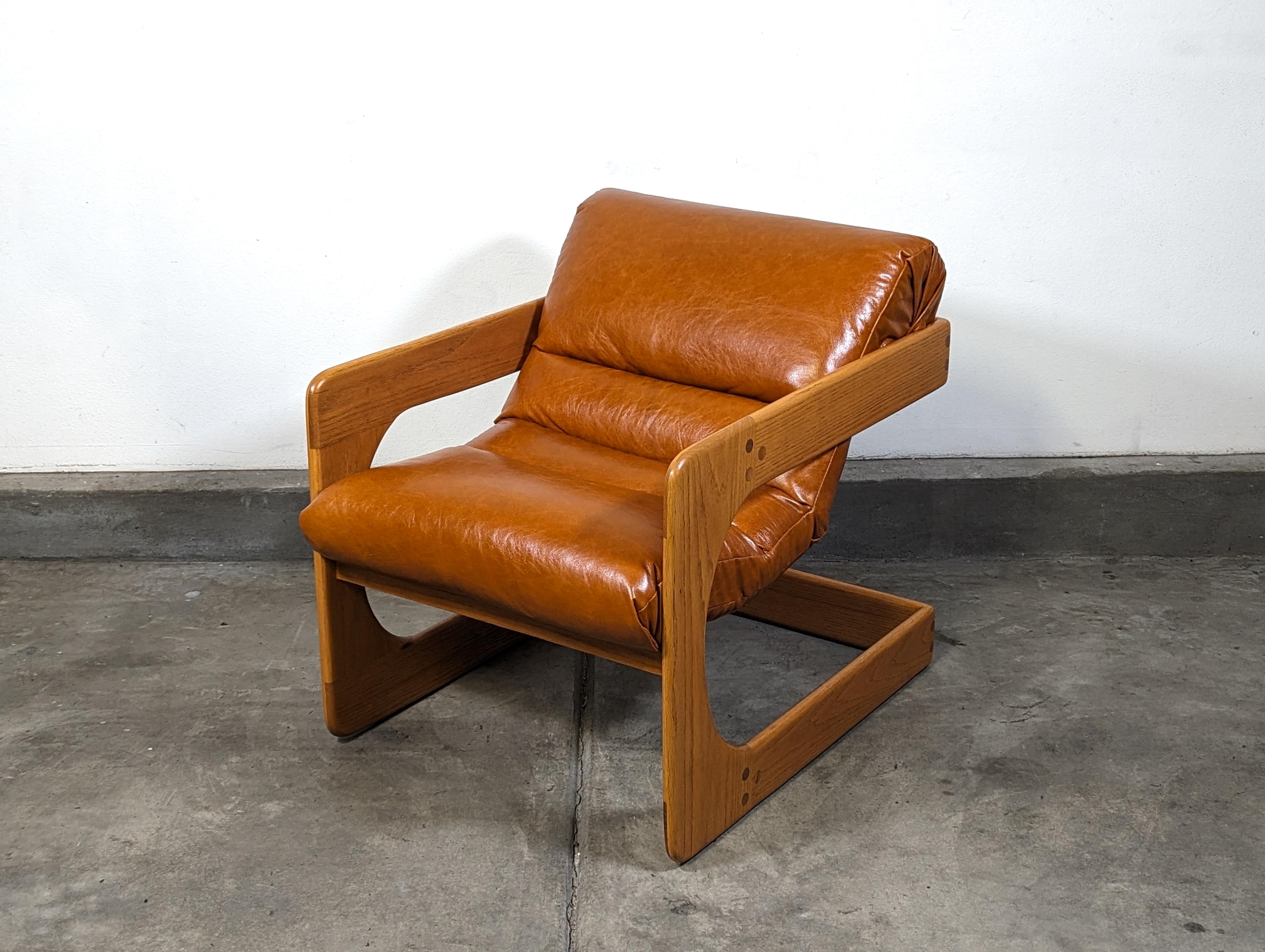 Mid Century Cantilevered Lounge Chair by Lou Hodges, Cognac Leather, 1970s 6
