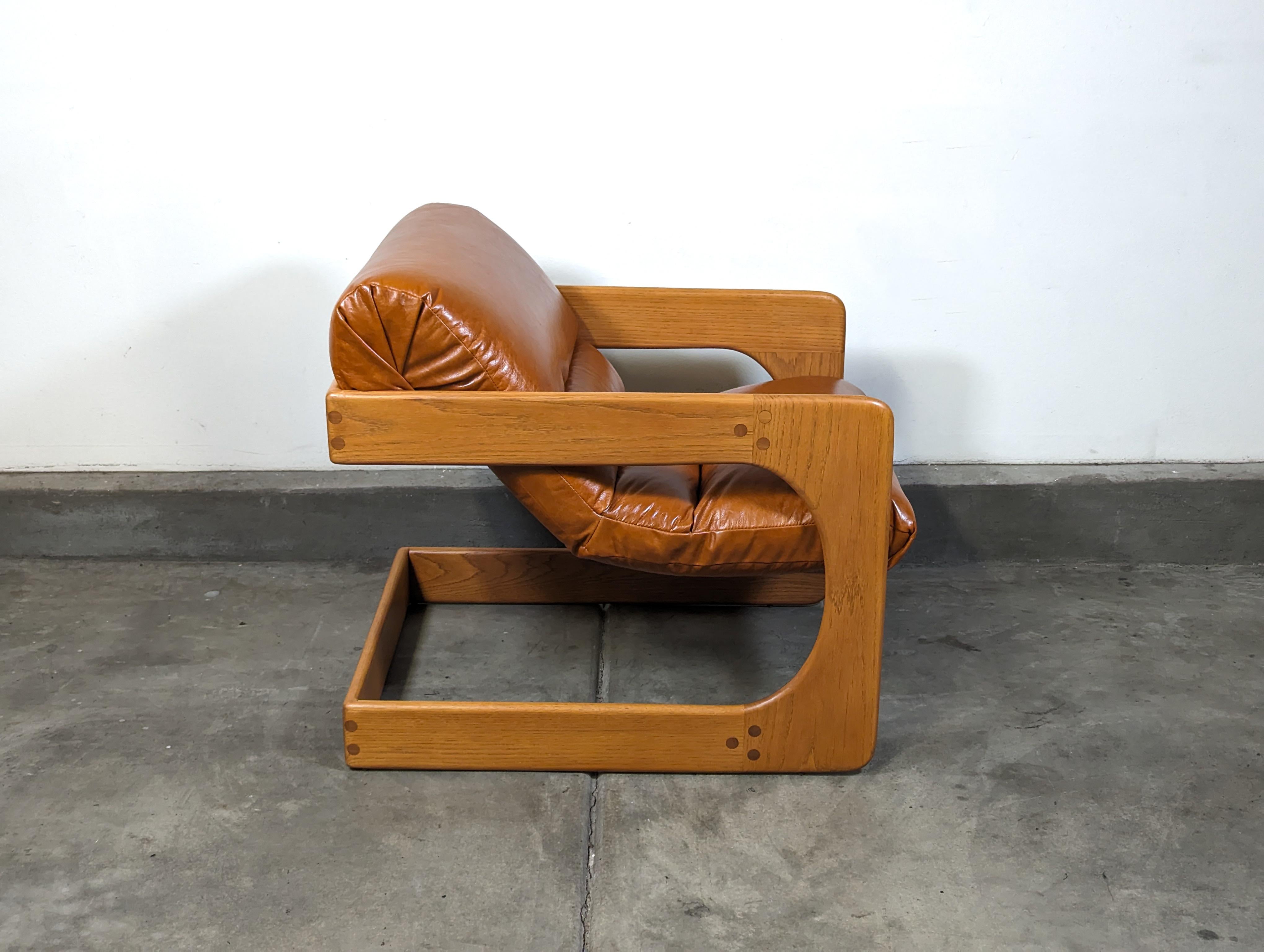 Mid Century Cantilevered Lounge Chair by Lou Hodges, Cognac Leather, 1970s 2