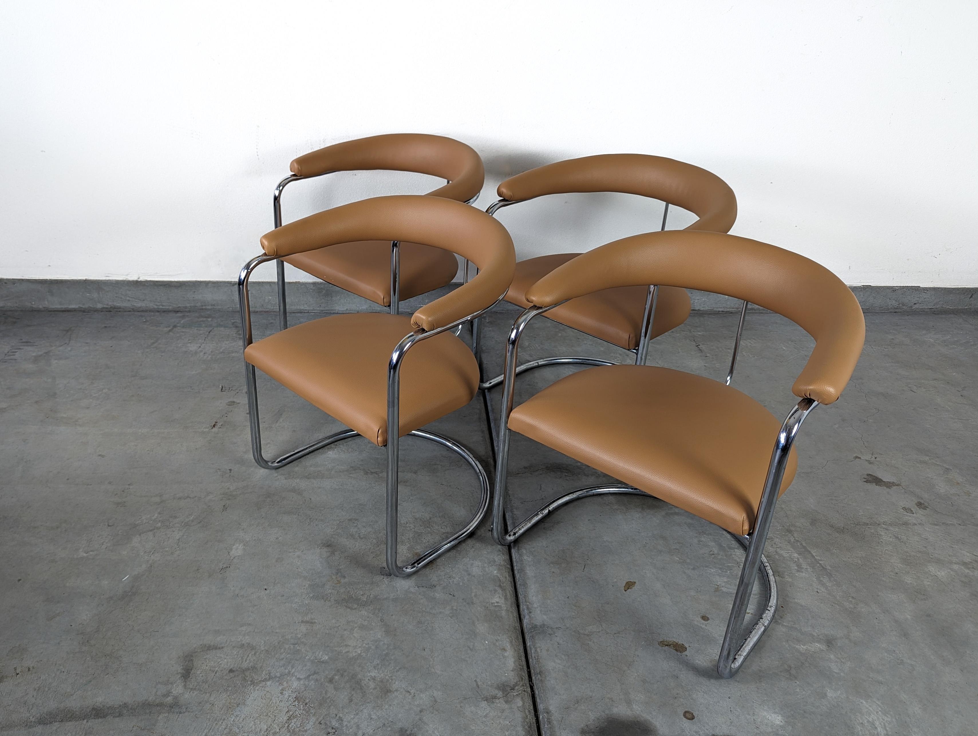 Mid Century Cantilevered SS33 Armchairs by Anton Lorenz for Thonet, c1970s 3