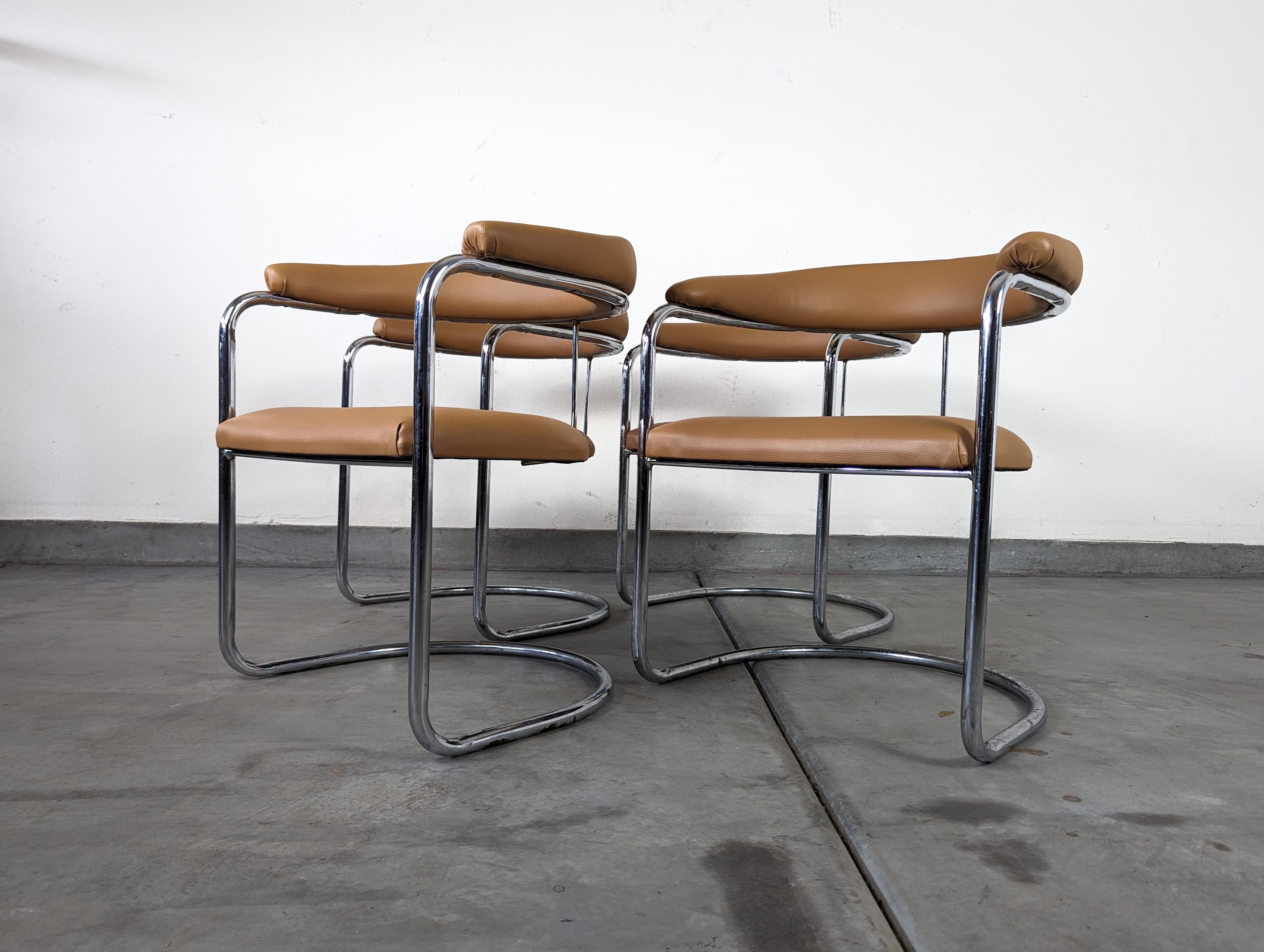 Mid Century Cantilevered SS33 Armchairs by Anton Lorenz for Thonet, c1970s 4