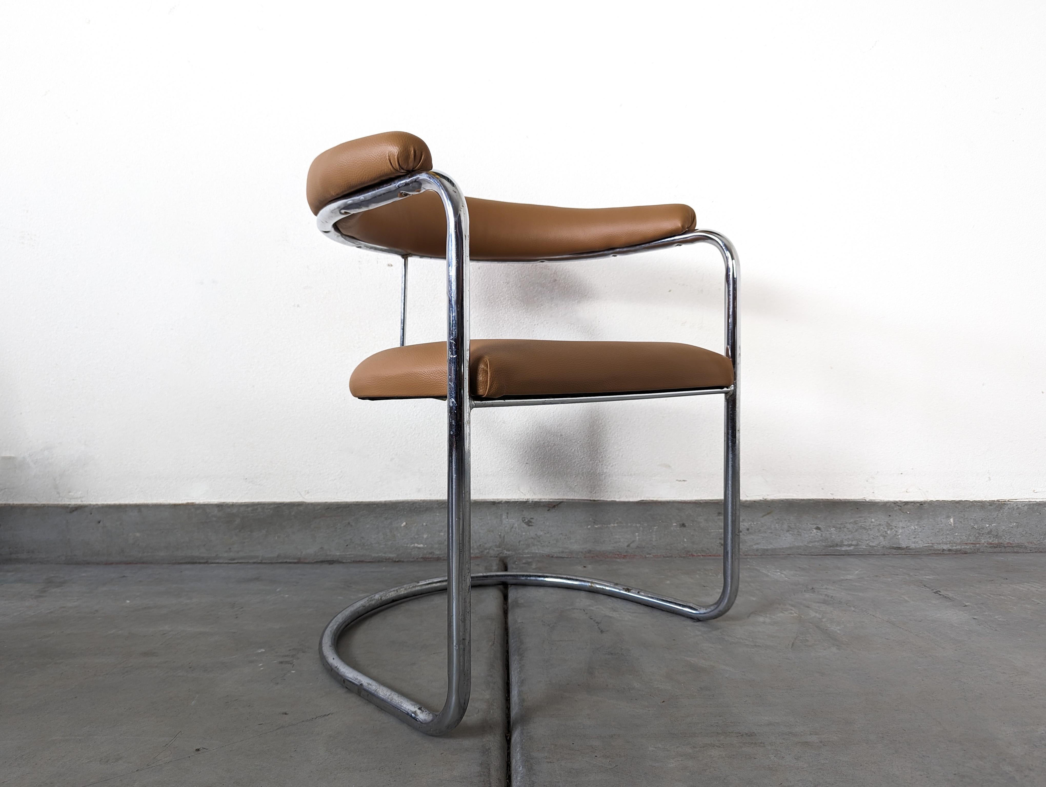 Mid Century Cantilevered SS33 Armchairs by Anton Lorenz for Thonet, c1970s 7
