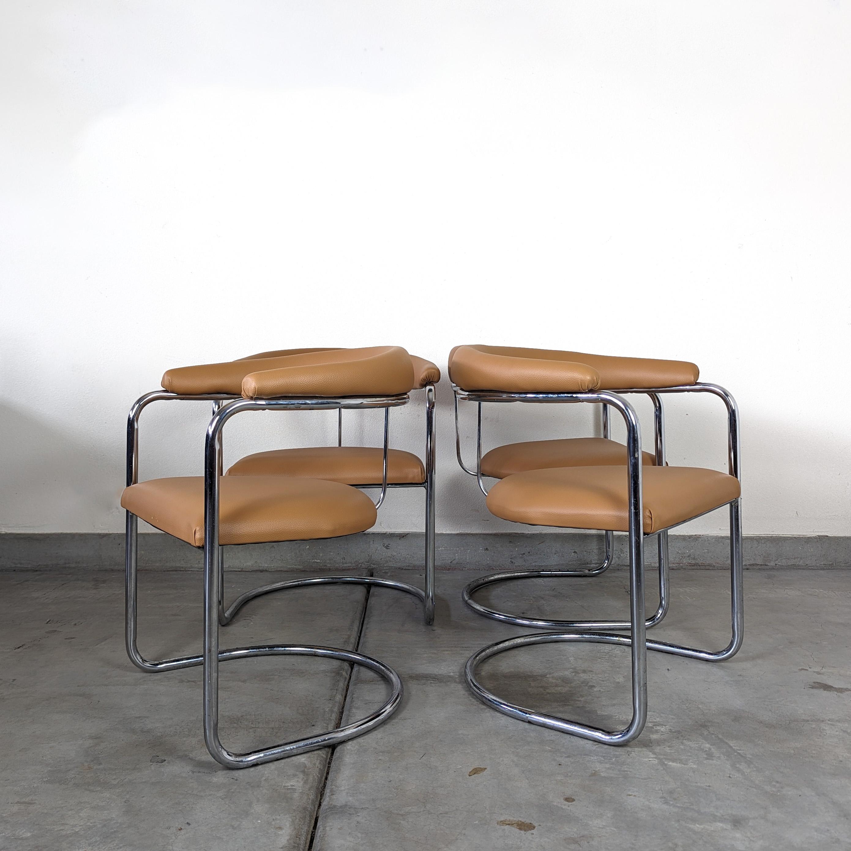 For sale, we have a stunning collection of Mid-Century SS33 Cantilevered Dining Chairs, designed by the legendary Anton Lorenz for Thonet. These chairs are iconic pieces of mid-century modern design, and with their cantilevered structure and tubular
