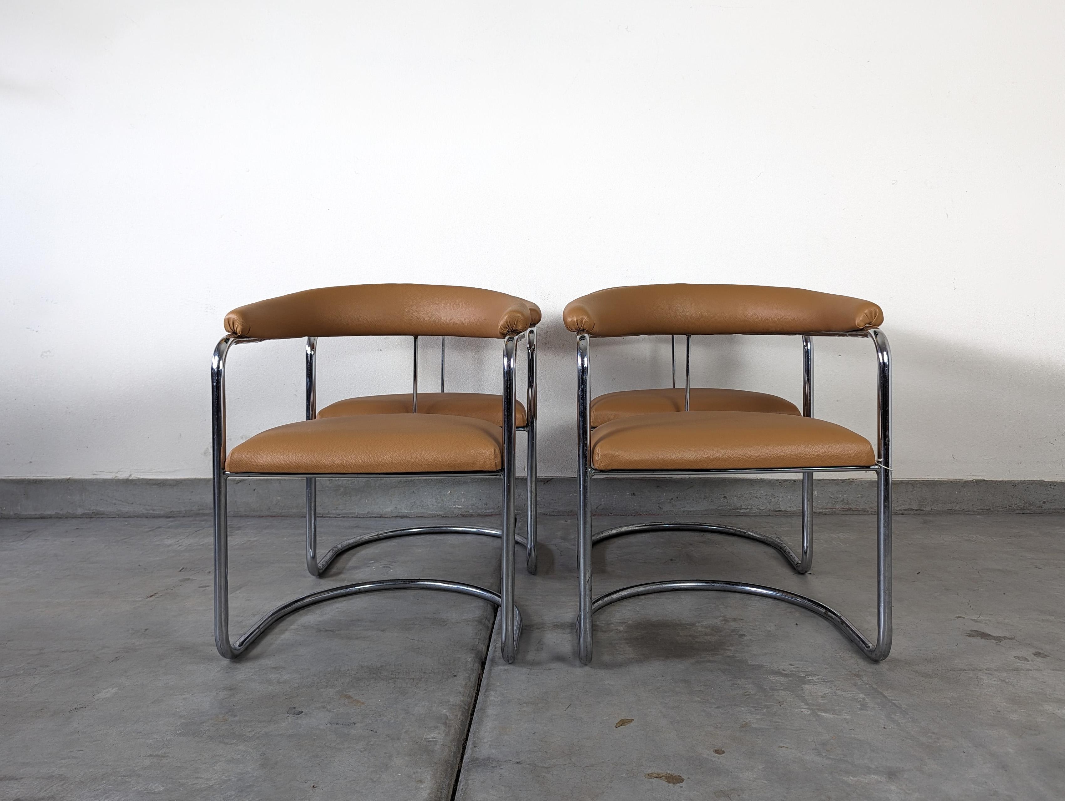 German Mid Century Cantilevered SS33 Armchairs by Anton Lorenz for Thonet, c1970s