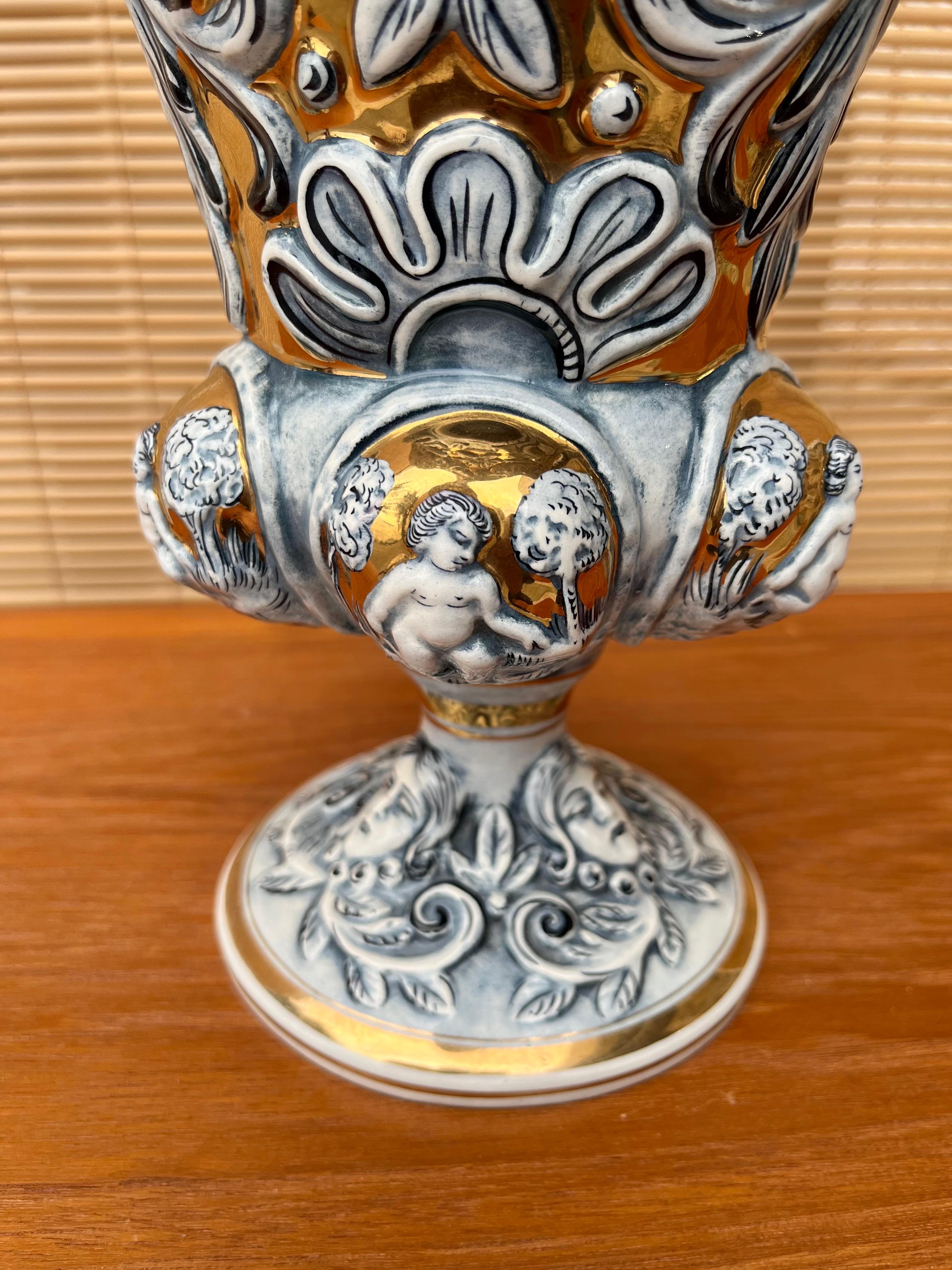 Neoclassical Mid-Century Capodimonte Porcelain Cherubs Vase Circa 1960s  For Sale
