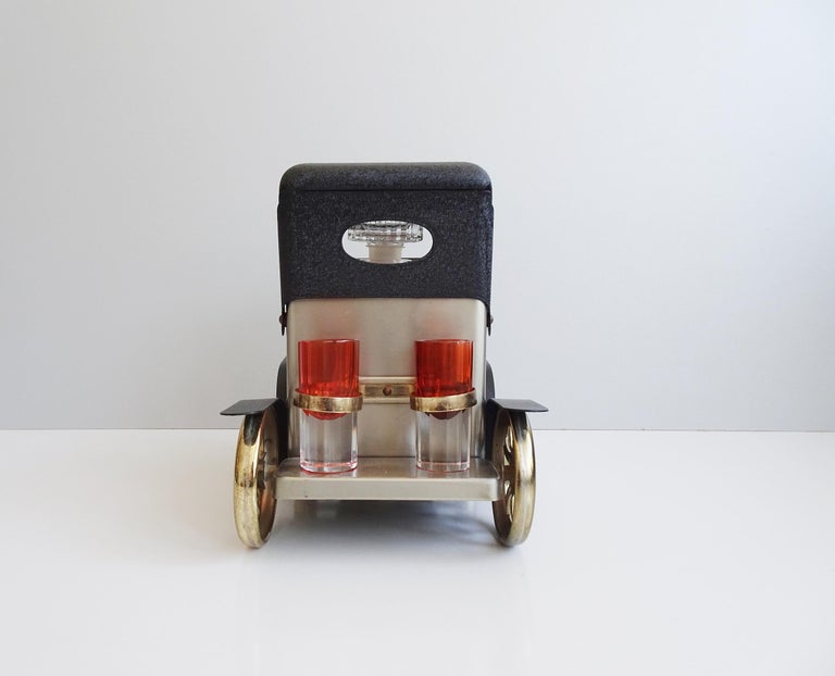 MidCentury Car Shaped Music Box with Decanter and Glasses, Licquor Set