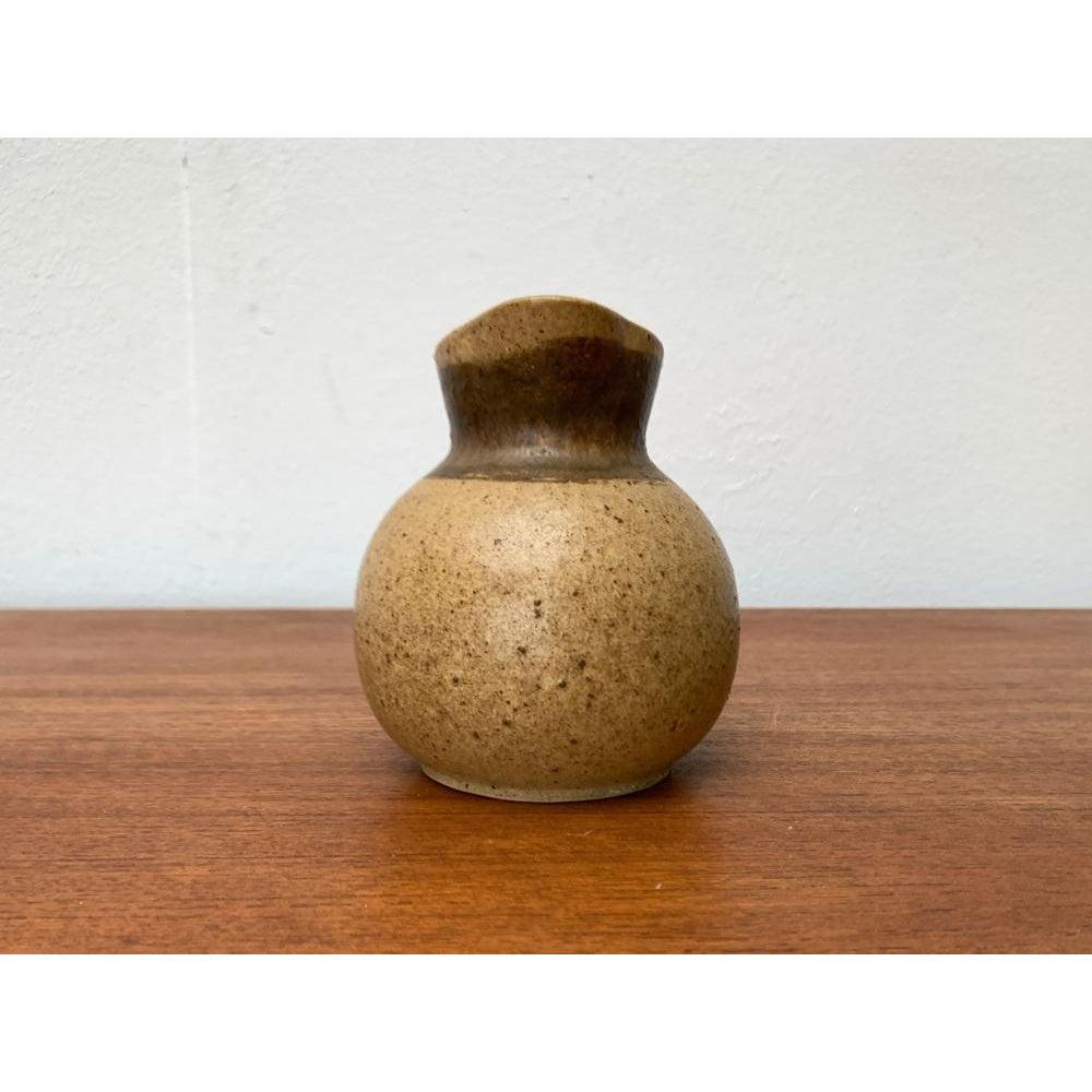 Vaso a caraffa di metà secolo in gres Ravnild, Danimarca, anni '60 in vendita 4