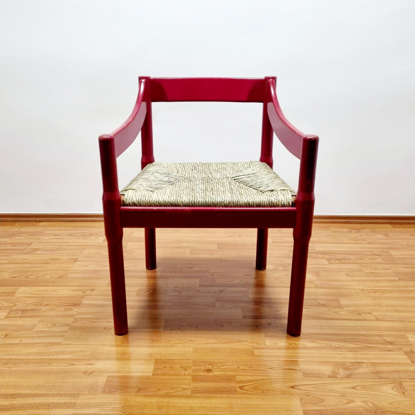 Mid Century armchair Carimate designed by Vico Magistretti and produce by Cassina in the late 60s
Made of solid wood and rope in good vintage condition with traces of use and age on the color. All visible on photos.
Dimensions:
H 75 cm
W 57 cm
D 46