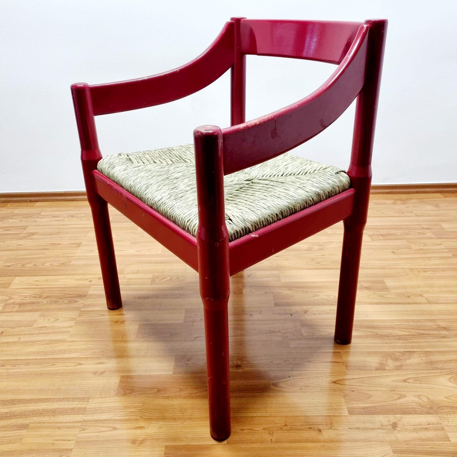 Mid Century Carimate Armchair, Design by Vico Magistretti, Cassina Italy 60s For Sale 2