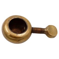 Schiaccianoci in bronzo di metà secolo di Carl Auböck - anni '50