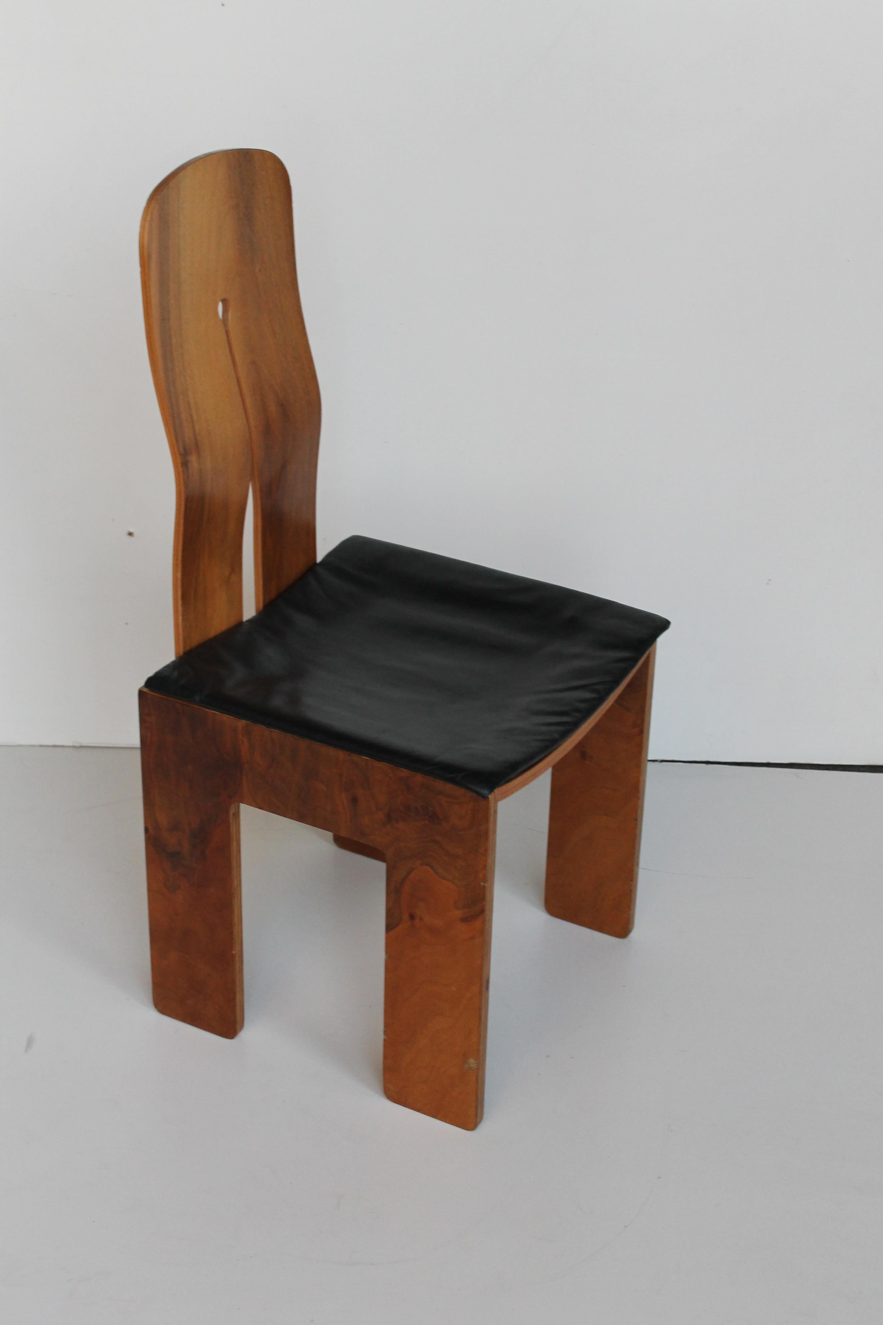 Midcentury Carlo Scarpa Natural Walnut Italian Chairs Mod 1934-765 Bernini, 1977 6