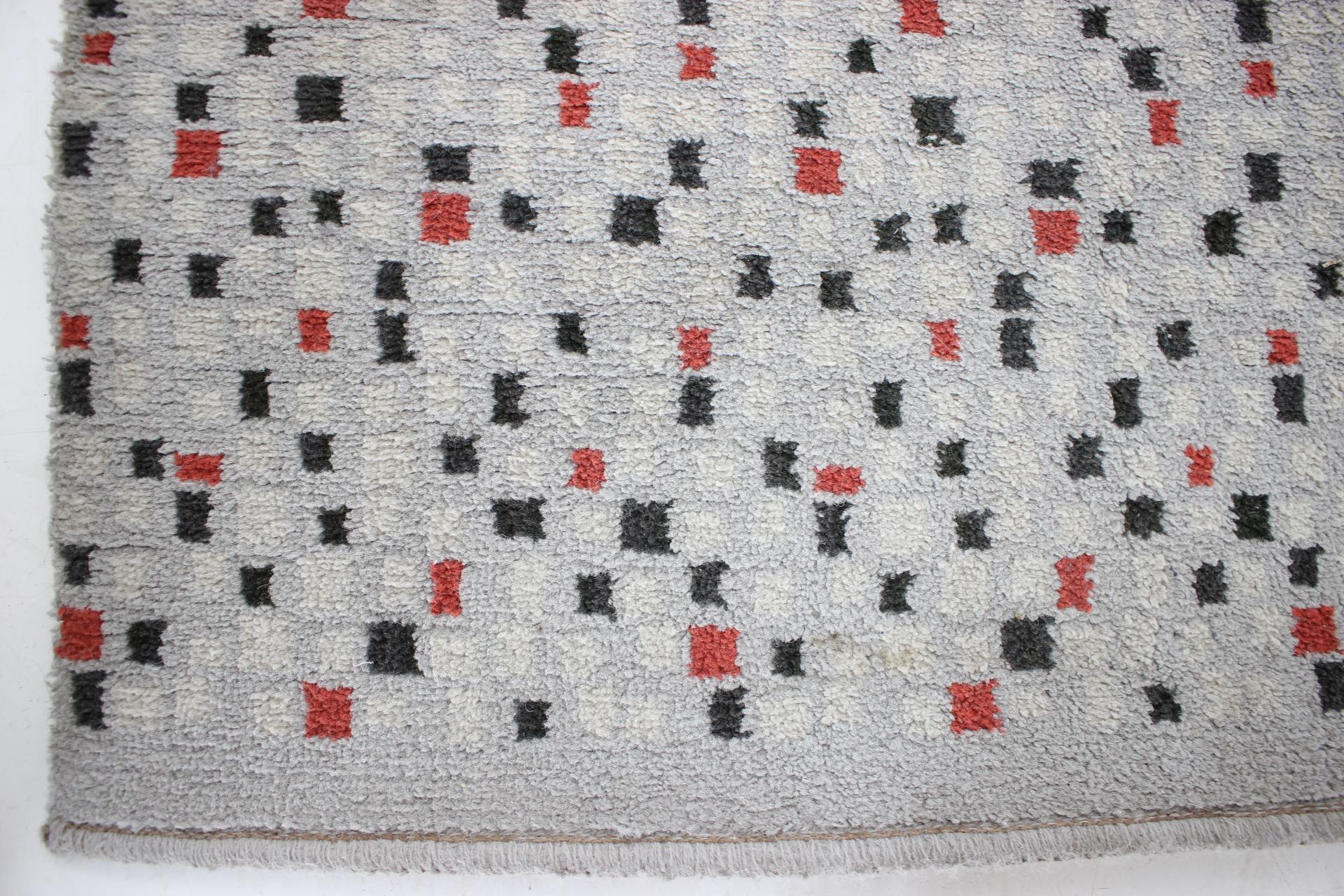 Textile Mid Century Carpet/Rug, Czechoslovakia, 1970s For Sale