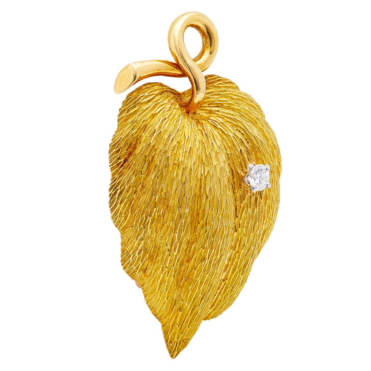 Femenino o masculino Broche Hoja Mediados de Siglo Cartier Diamante Oro Amarillo 18k