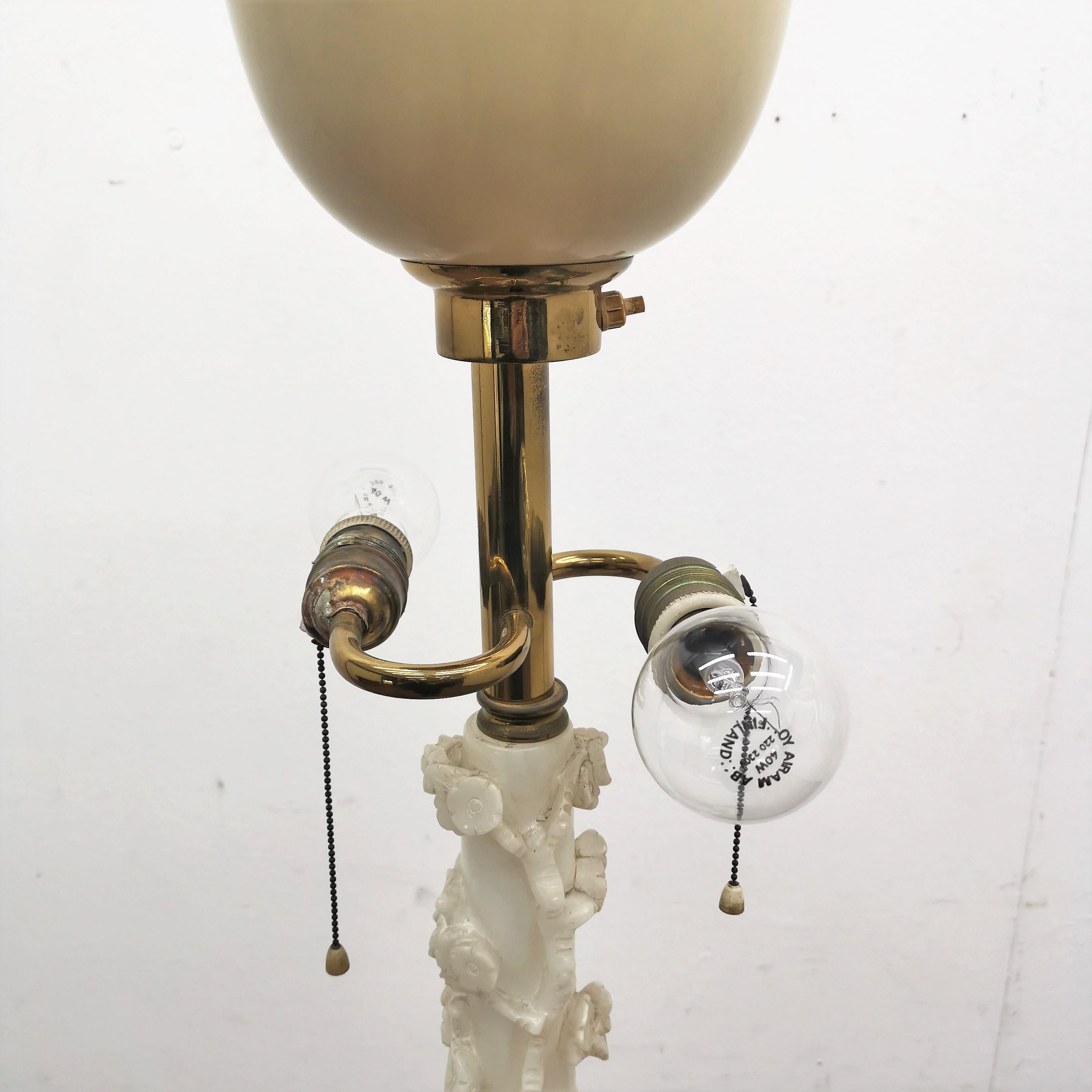 Mid-Century Carved Alabaster and Brass Floor Lamp, 50s, Italy 2
