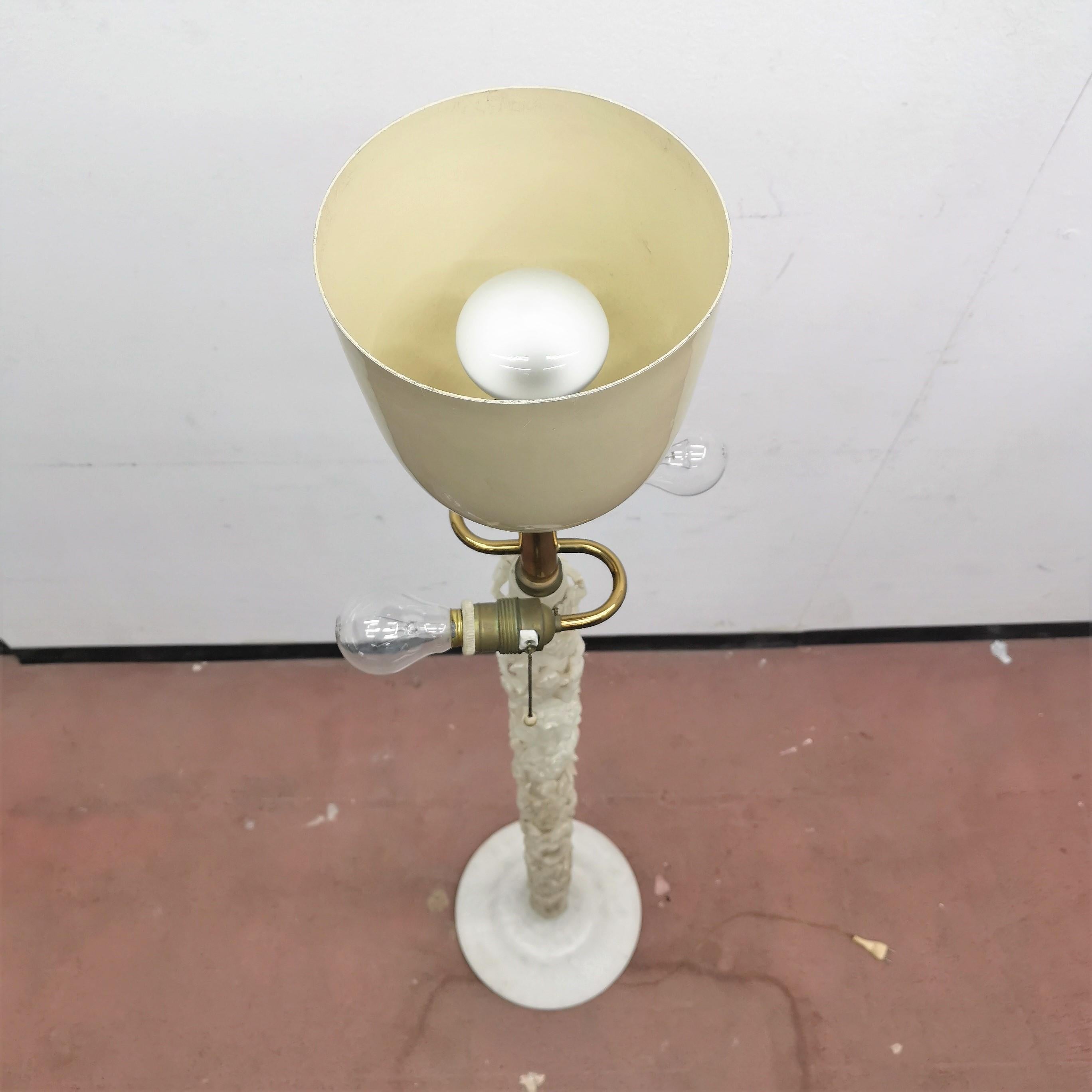 Mid-Century Carved Alabaster and Brass Floor Lamp, 50s, Italy 3