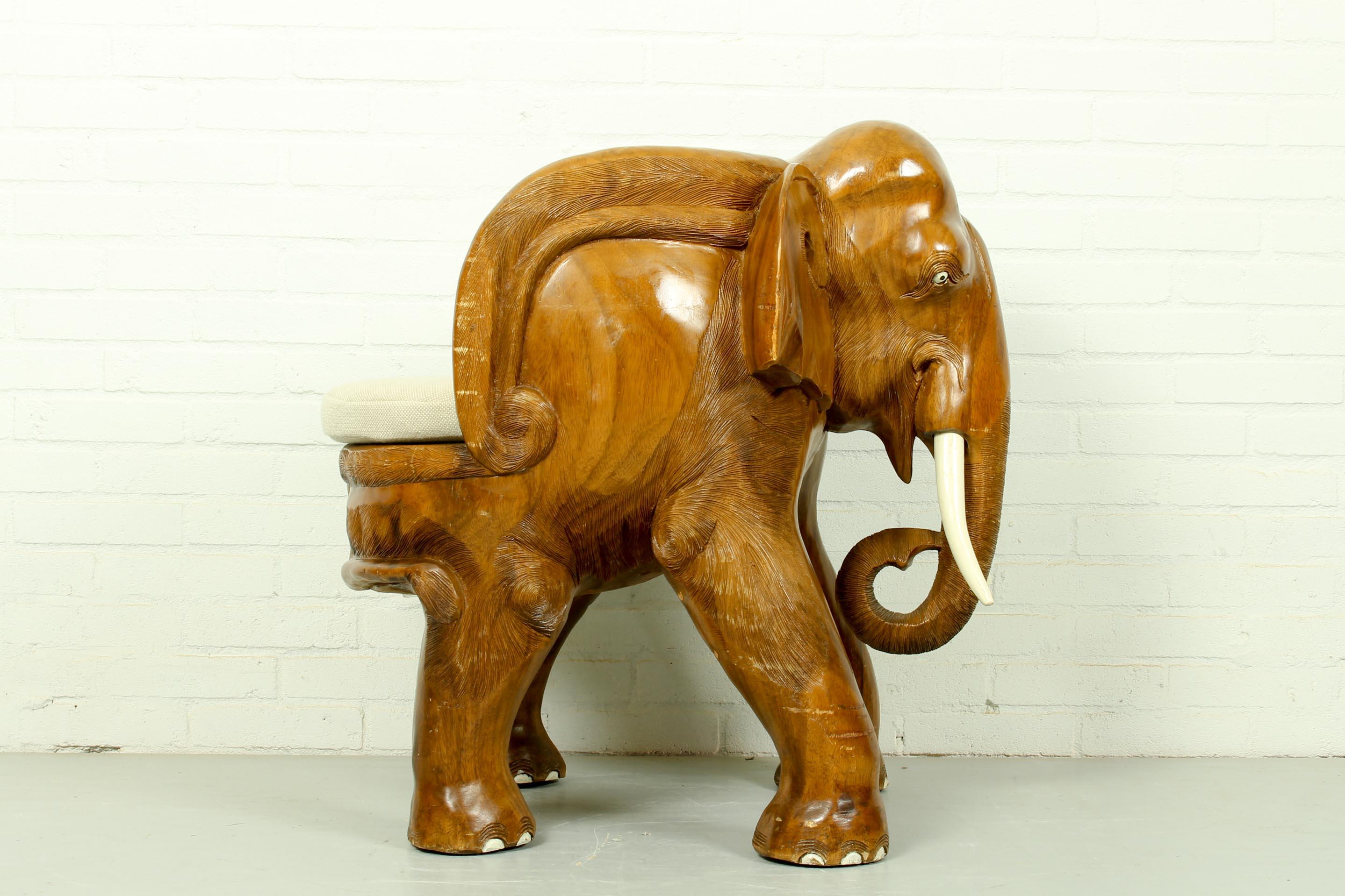 Indiano Sedia Elefante intagliata del Medioevo