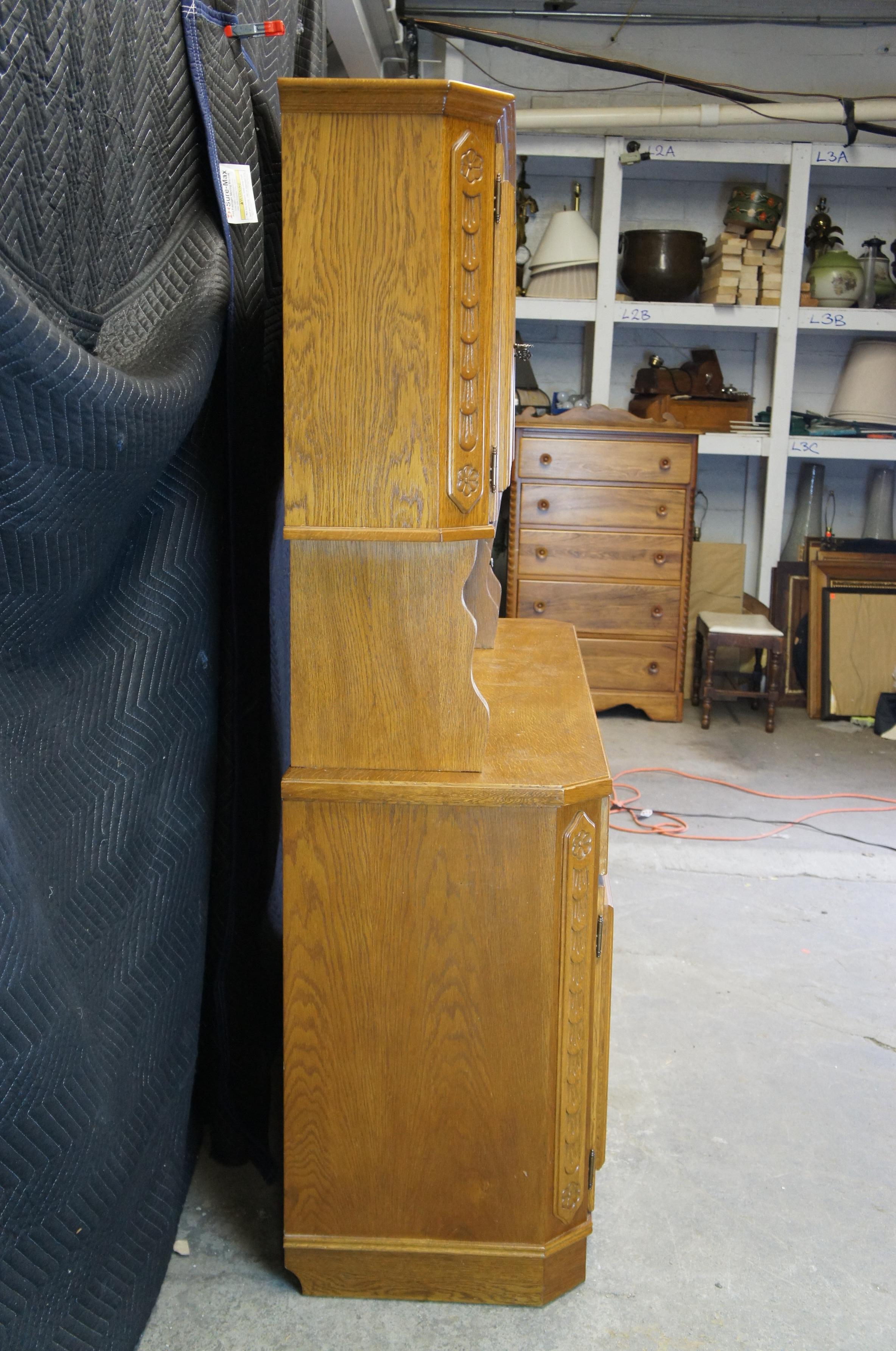 Mid-Century Carved Floral Oak Kitchen Cupboard China Hutch Buffet Cabinet 2