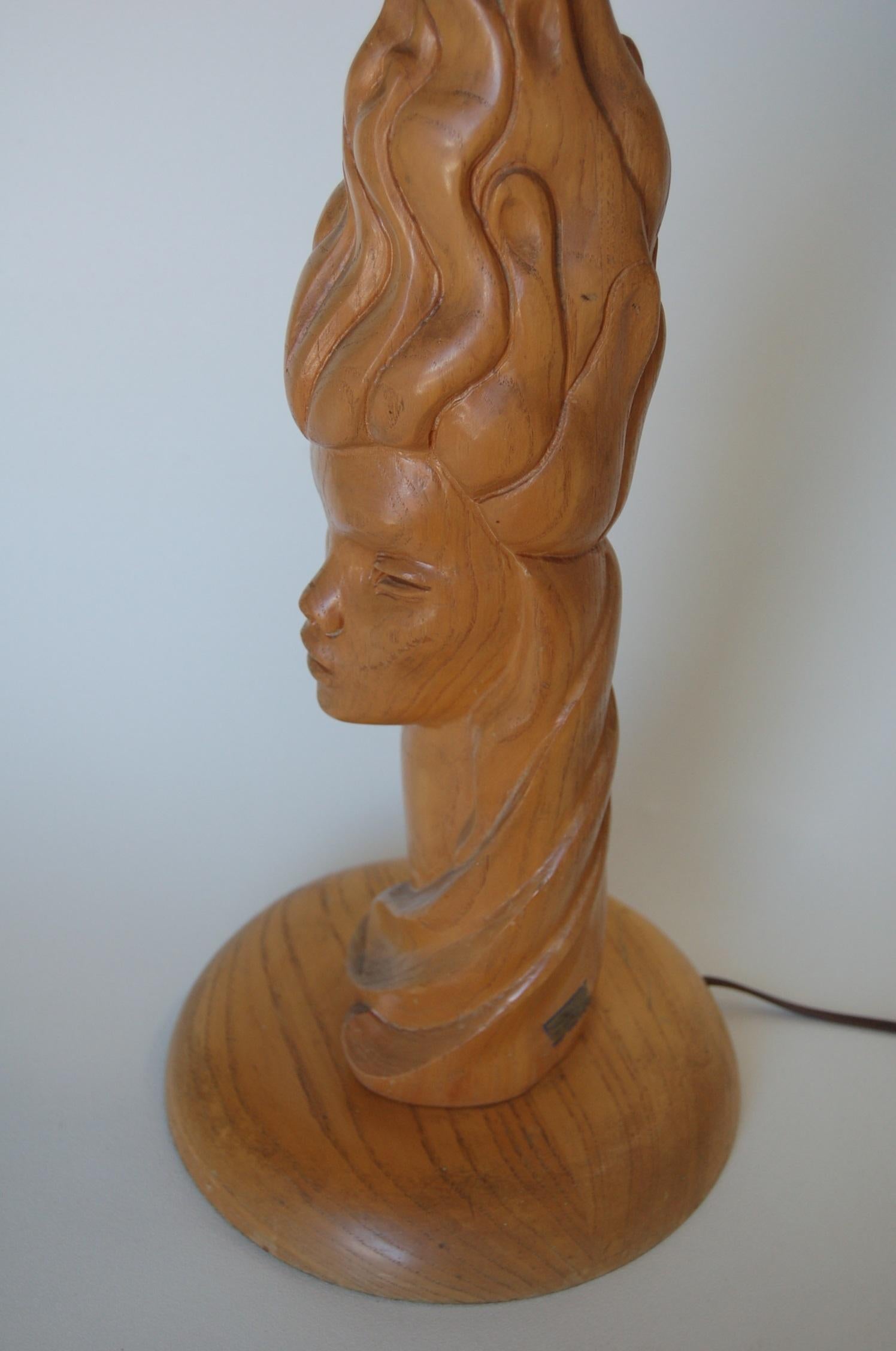 Midcentury carved oak exotic female table lamp in style of Jascha Heifetz. Measures 4.5