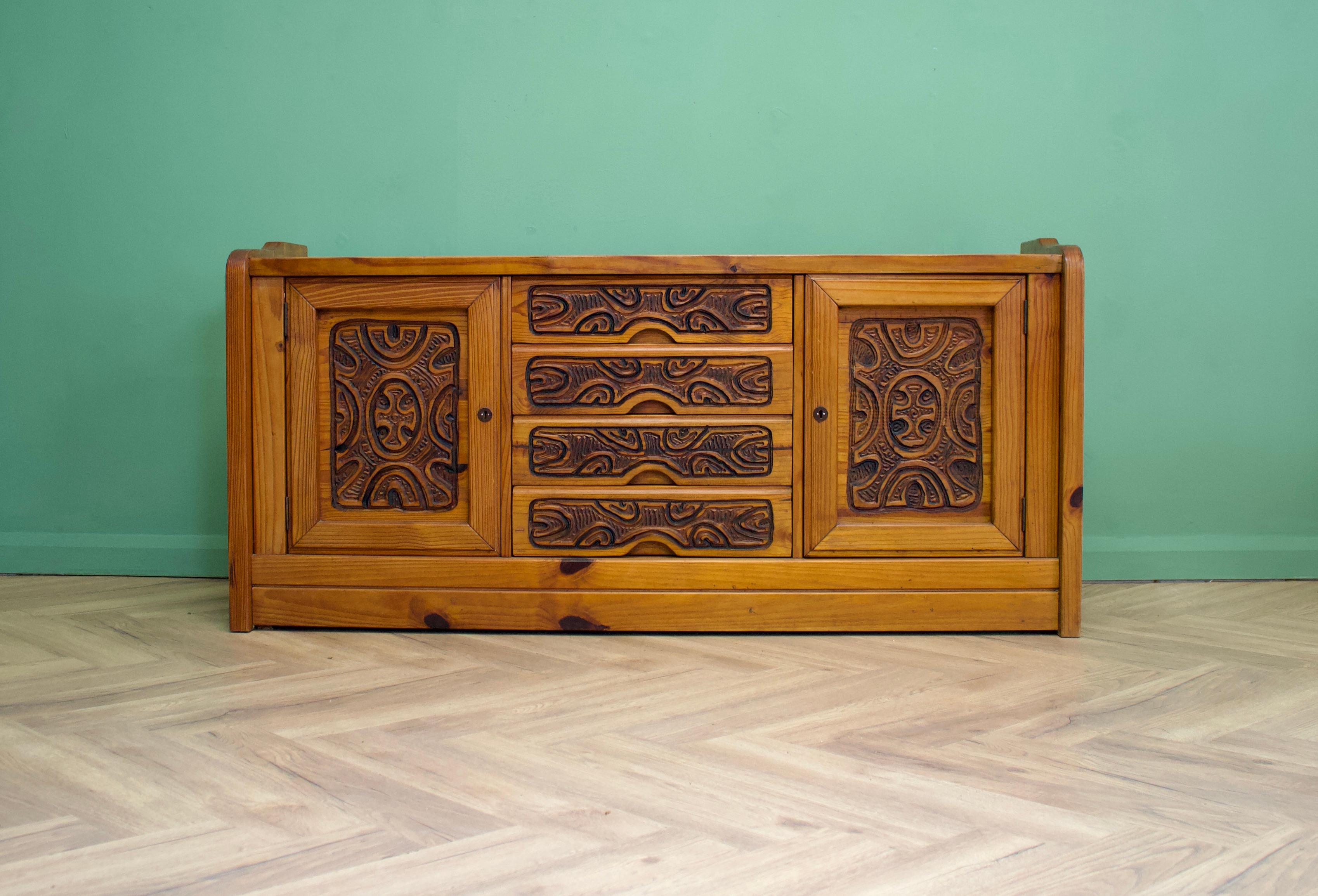 A pine or yellow wood sideboard - made in South Africa during the 1970s

In the Brutalist style