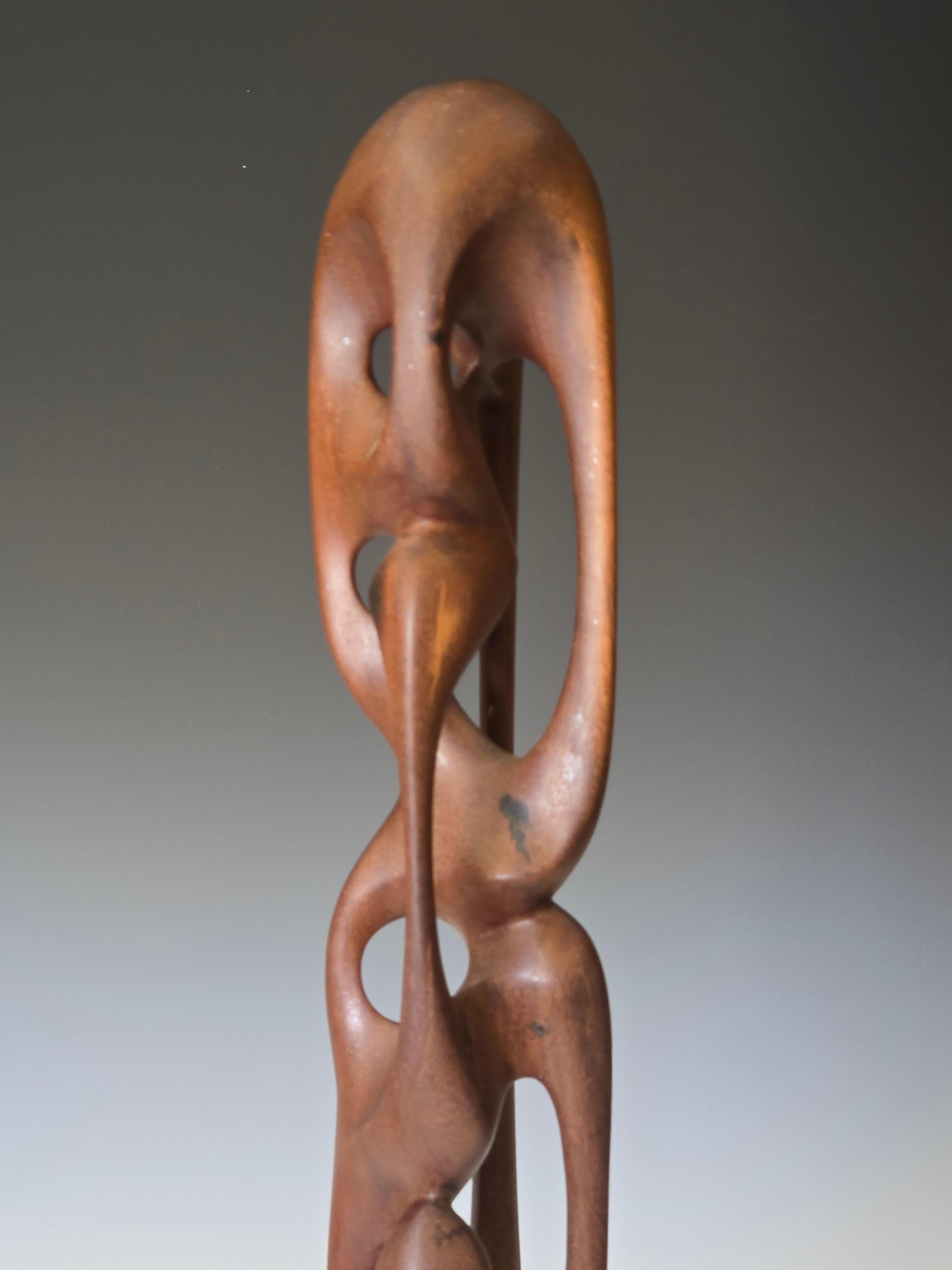 Scultura astratta in palissandro intagliato di metà secolo In condizioni buone in vendita a Kilmarnock, VA