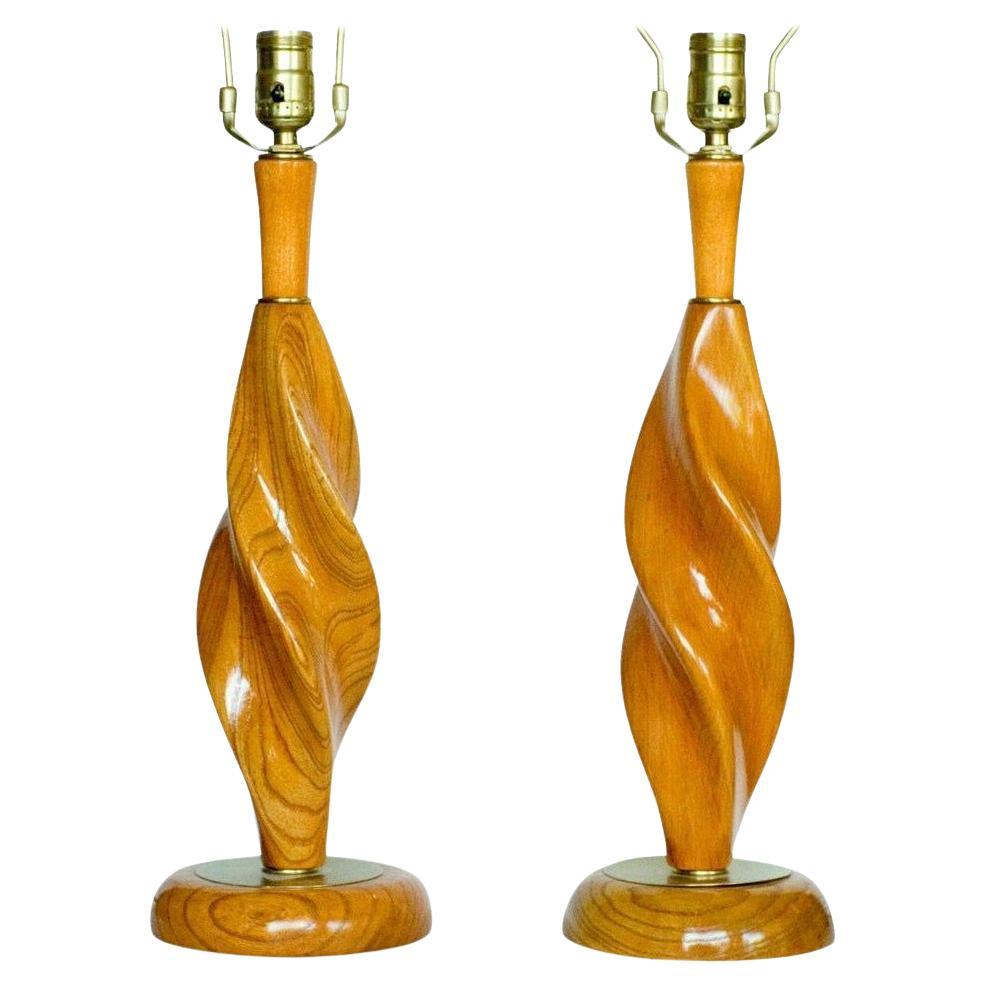 Mid-century Carved Spiral Oak & Brass Sculptural Table Lamps by Yasha Heifetz For Sale