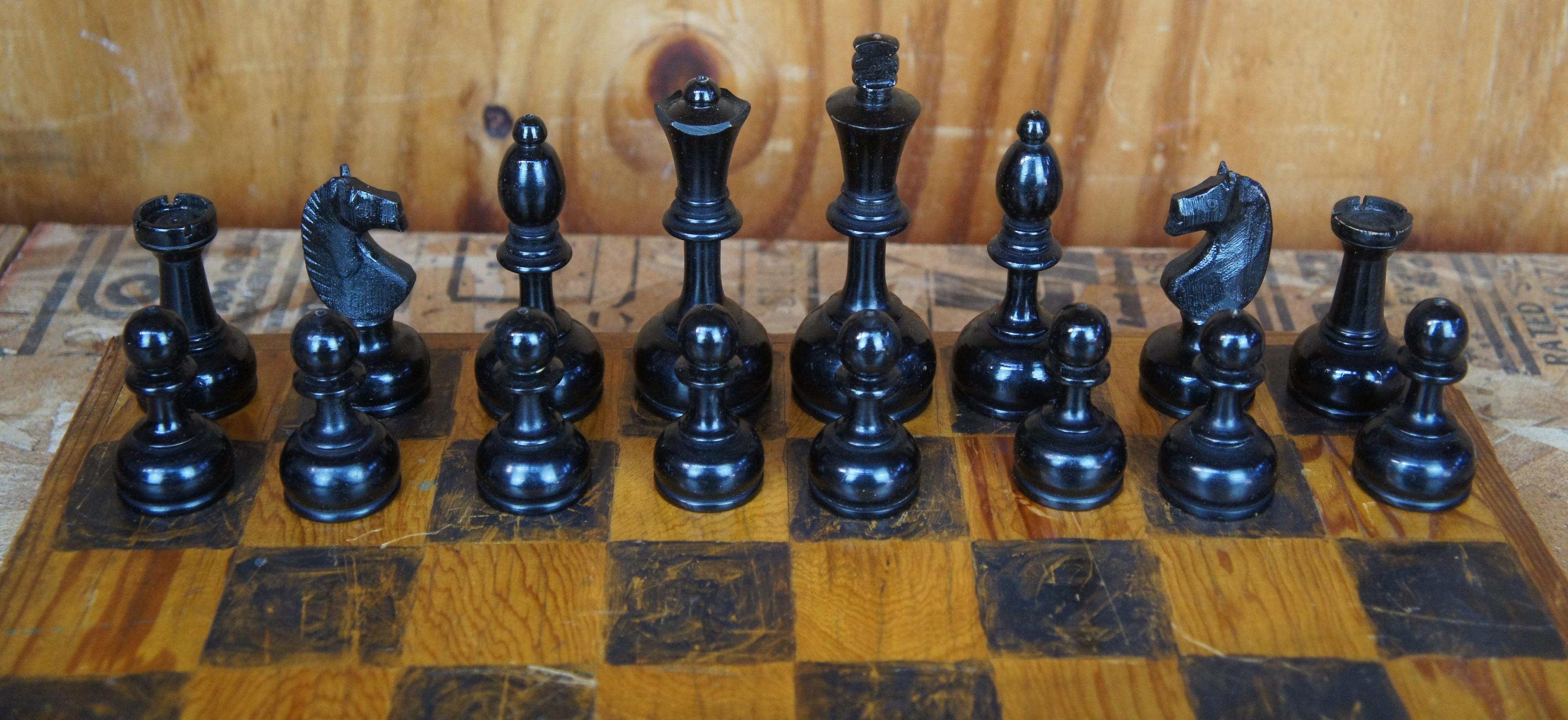 Mid Century Carved Wood Full Size Portable Travel Chess Set Board & Pieces 1
