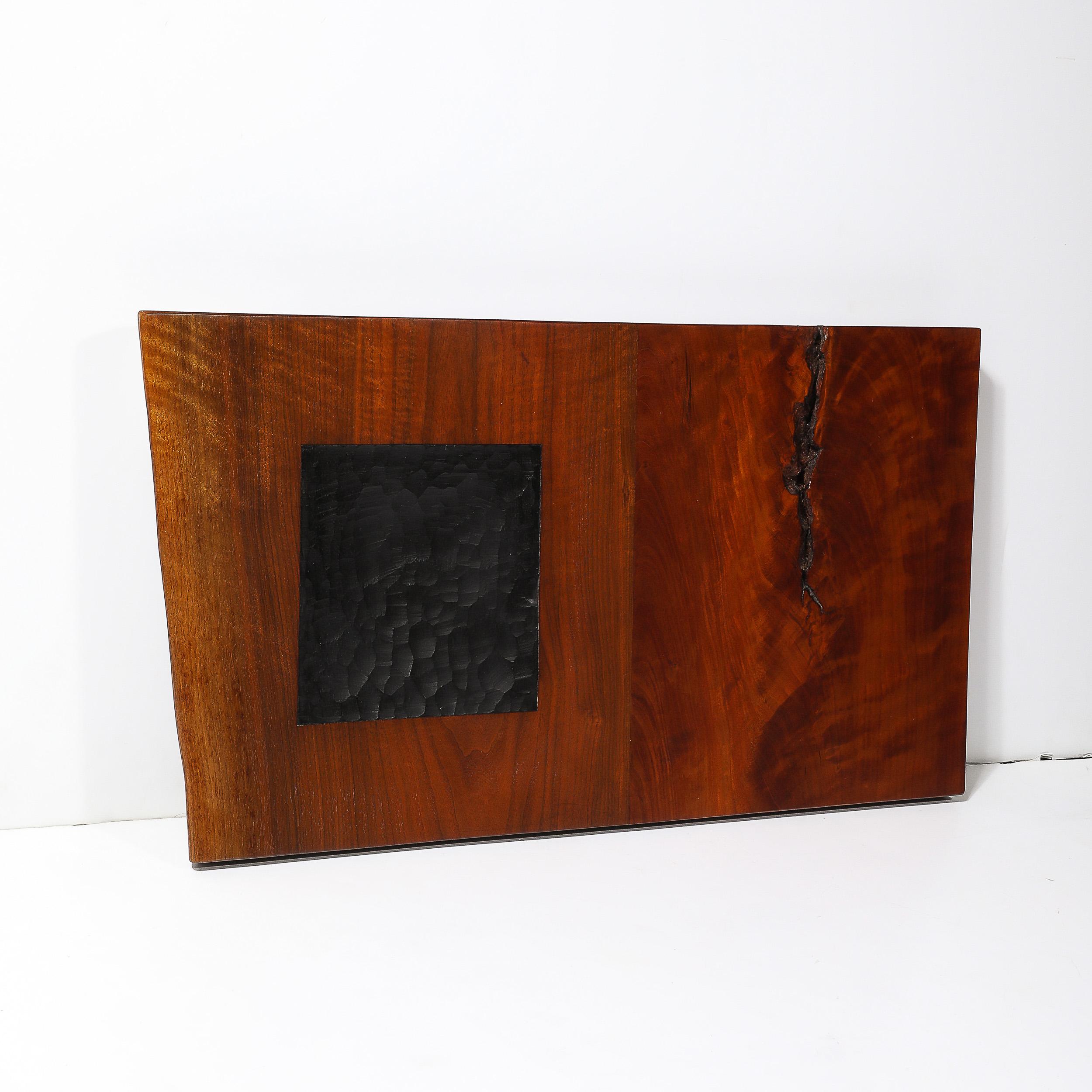 Scultura in legno intagliato di metà secolo 