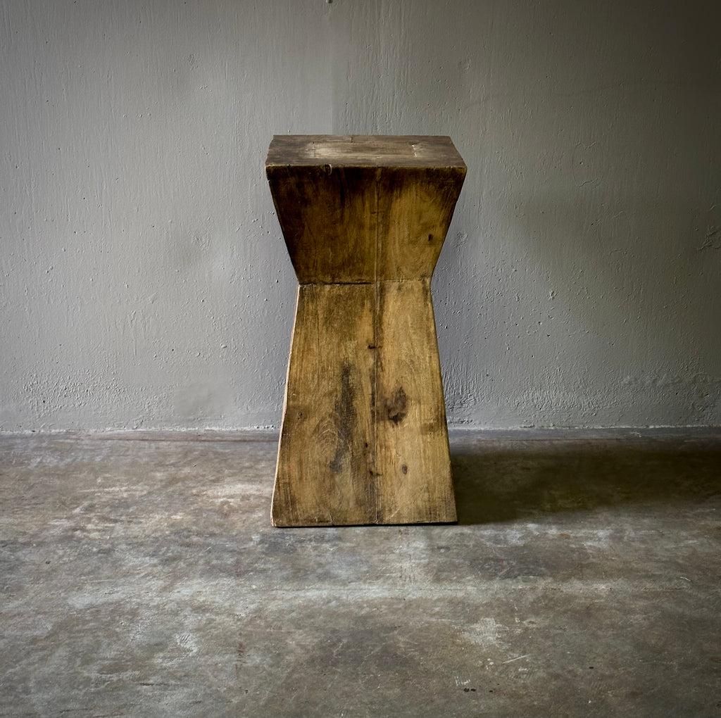 Midcentury Carved Wooden Plinth or Side Table In Good Condition For Sale In Los Angeles, CA