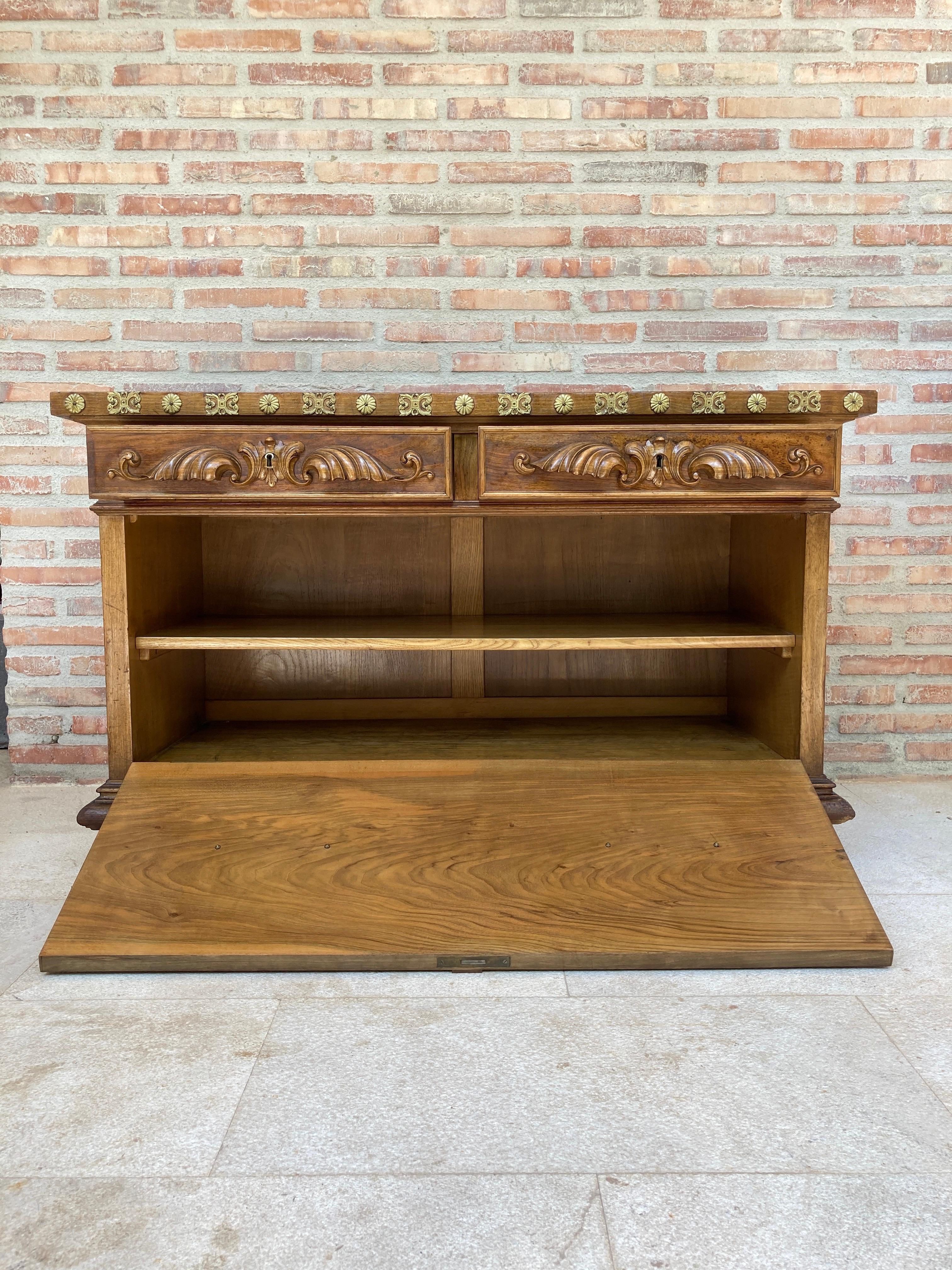 Mid-Century Carved Wooden Sideboard with 2 Drawers and Door For Sale 2