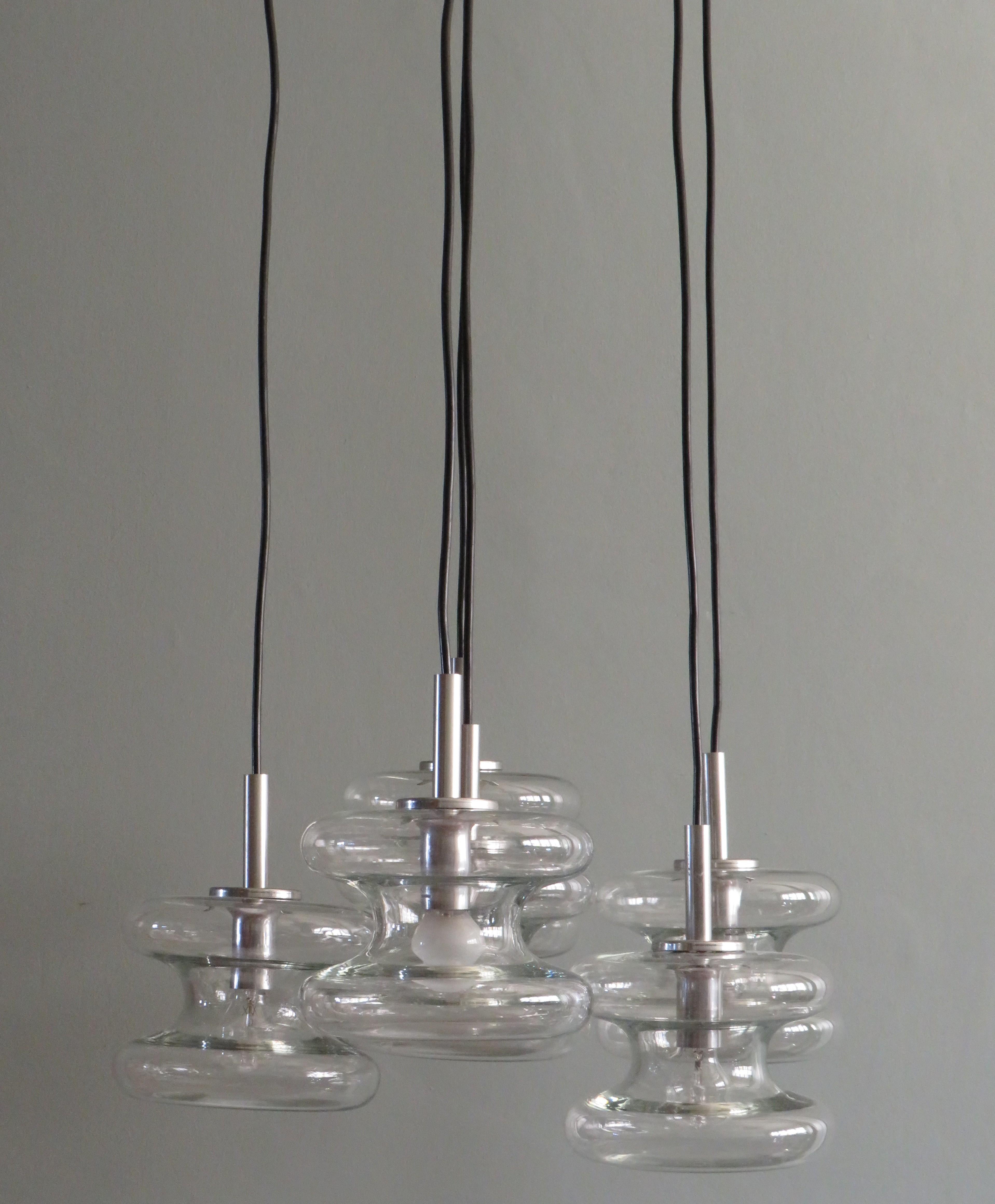 Mid Century Cascade Chandelier by Doria Leuchten, Germany 1960s In Good Condition For Sale In Herentals, BE