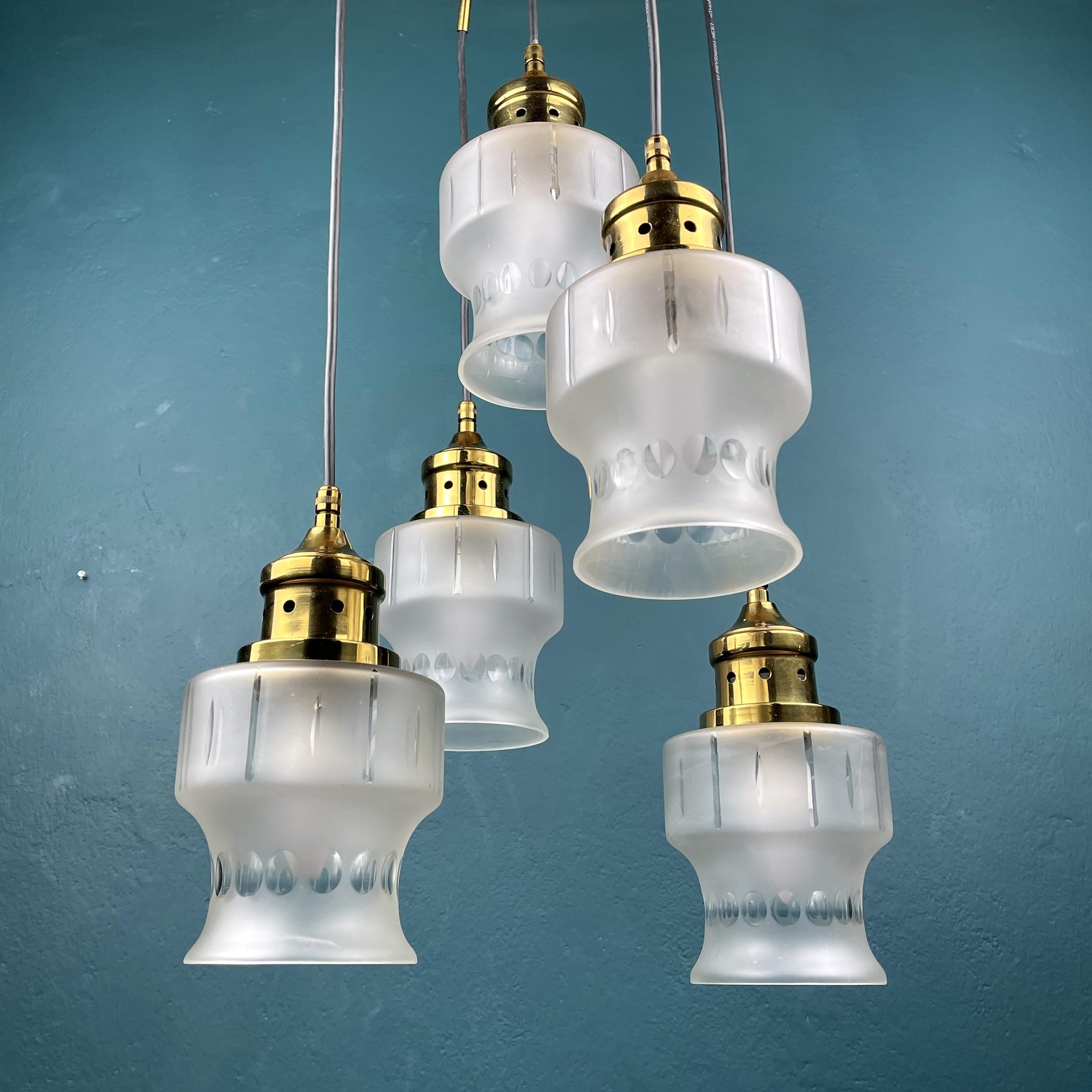 Brass Mid-Century Cascade Glass Chandelier Italy 1970s For Sale