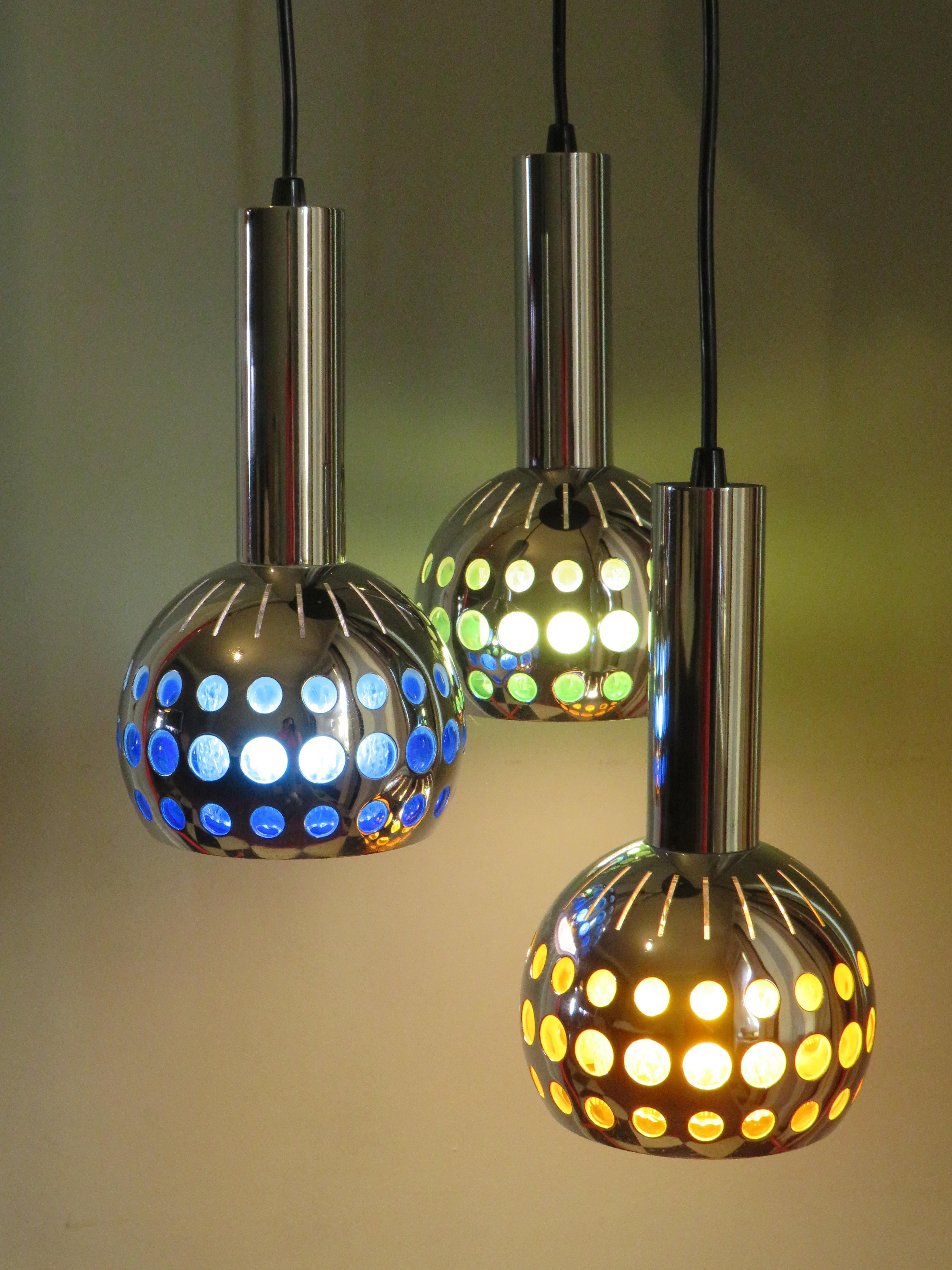 Mid Century Cascade Pendant with 3 Light Points, Massive Belgium 1960s In Good Condition In Herentals, BE