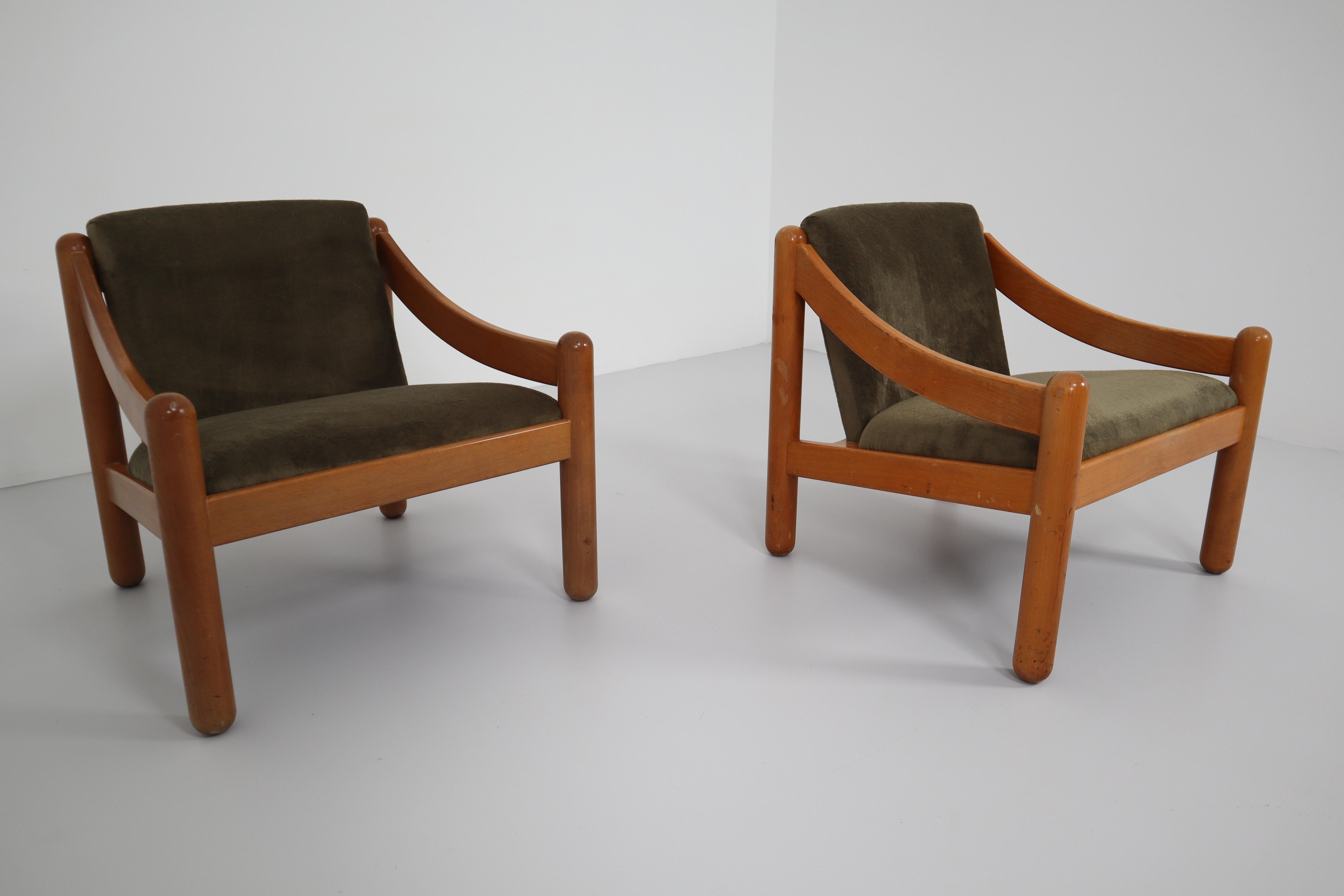 Midcentury Cassina Carimate Chairs by Vico Magistretti, Italy, 1970s 5