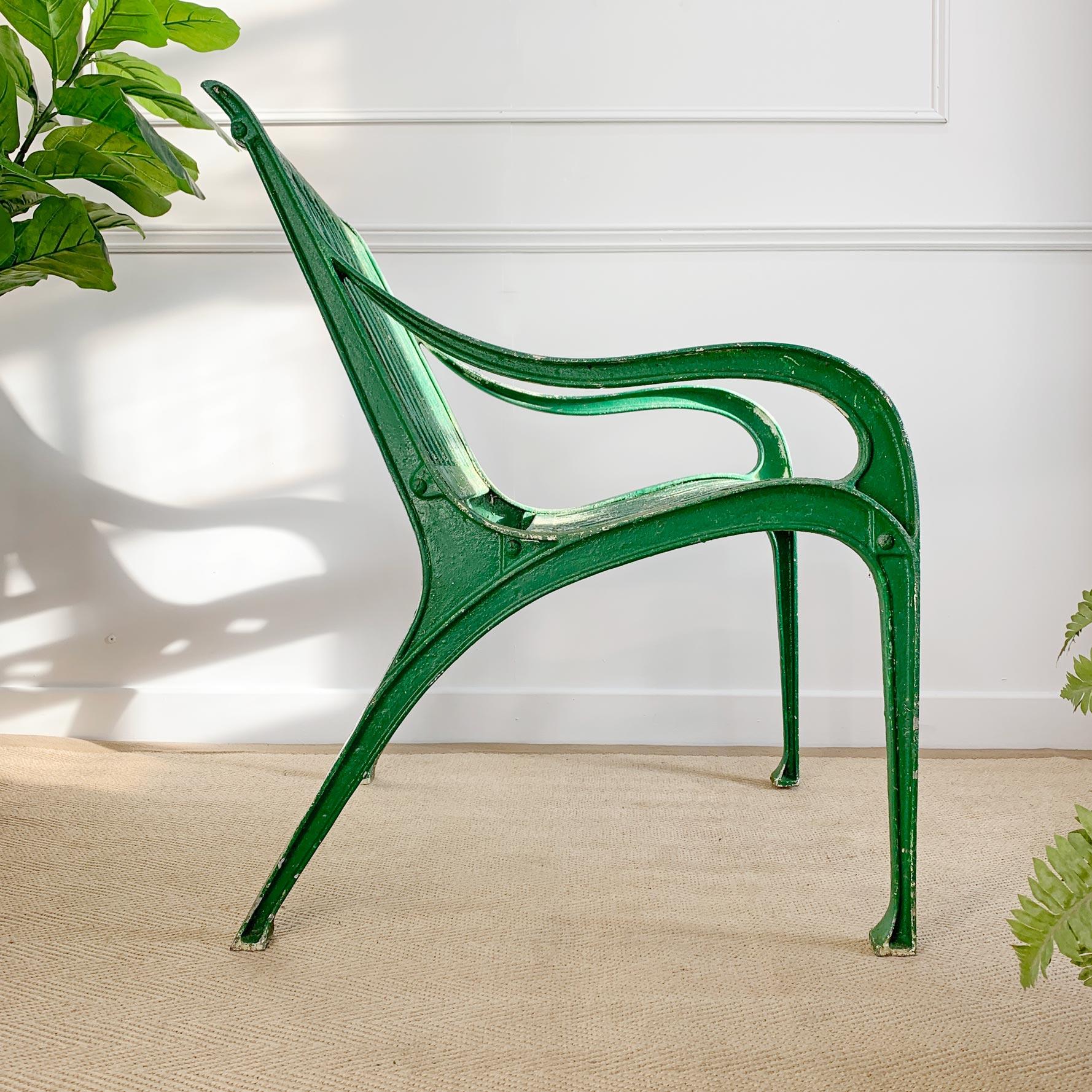 Mid Century Cast Aluminium Garden Chair For Sale 2