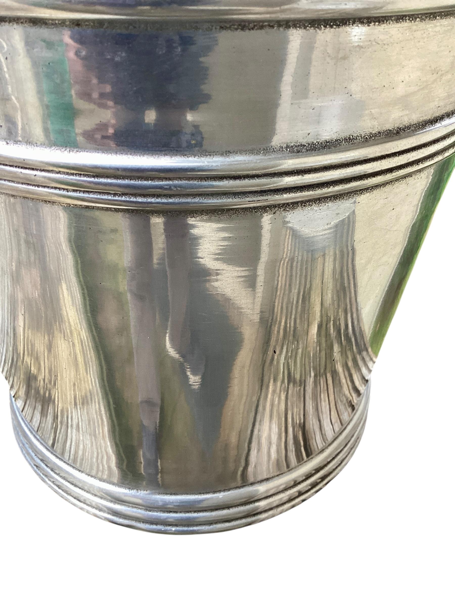 Mid Century Cast Pewter Ice Bucket by Wilton-Columbia, PA In Good Condition For Sale In Chapel Hill, NC