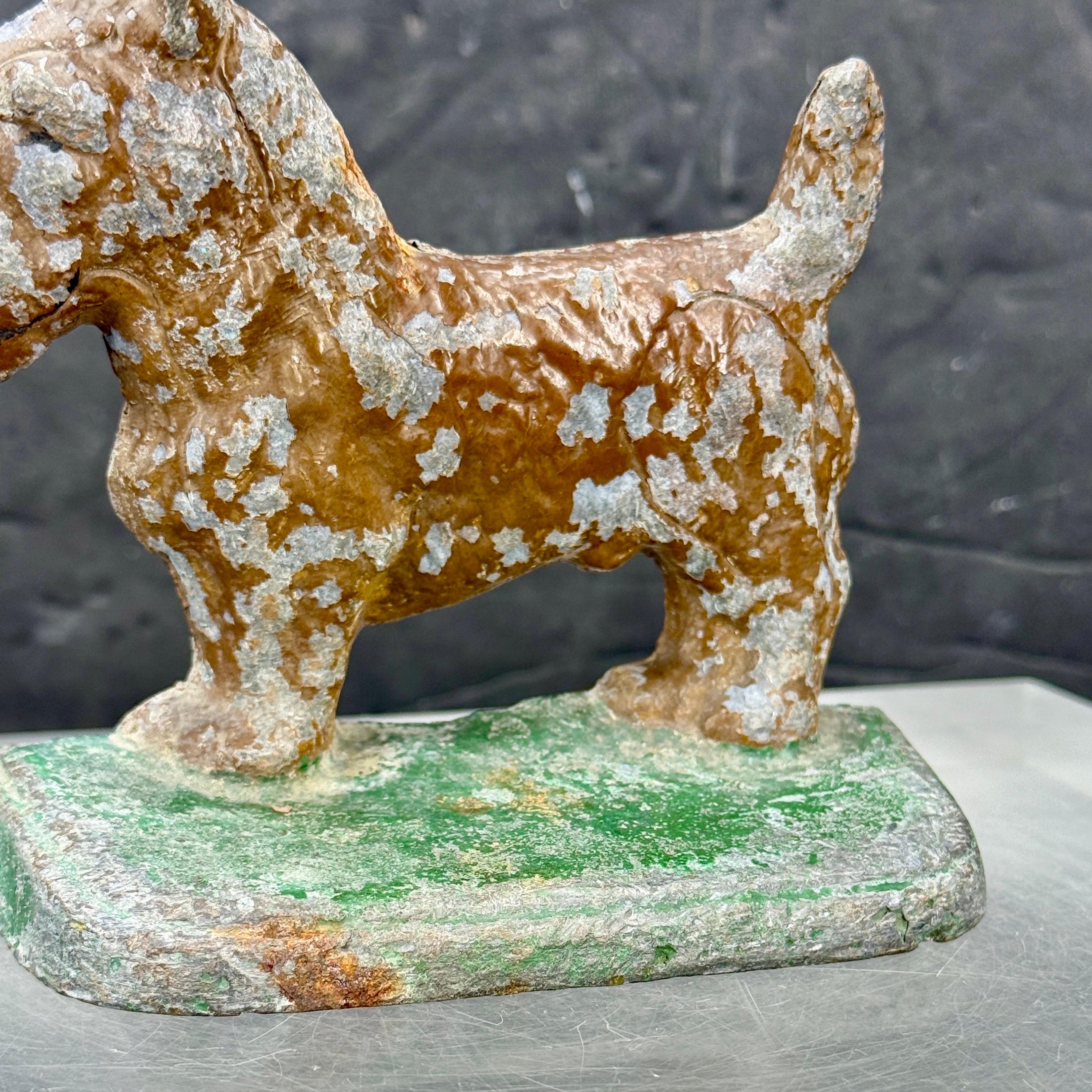 Mid-Century Cast Terrier Hund Buchstütze Türstopper Skulptur im Angebot 3