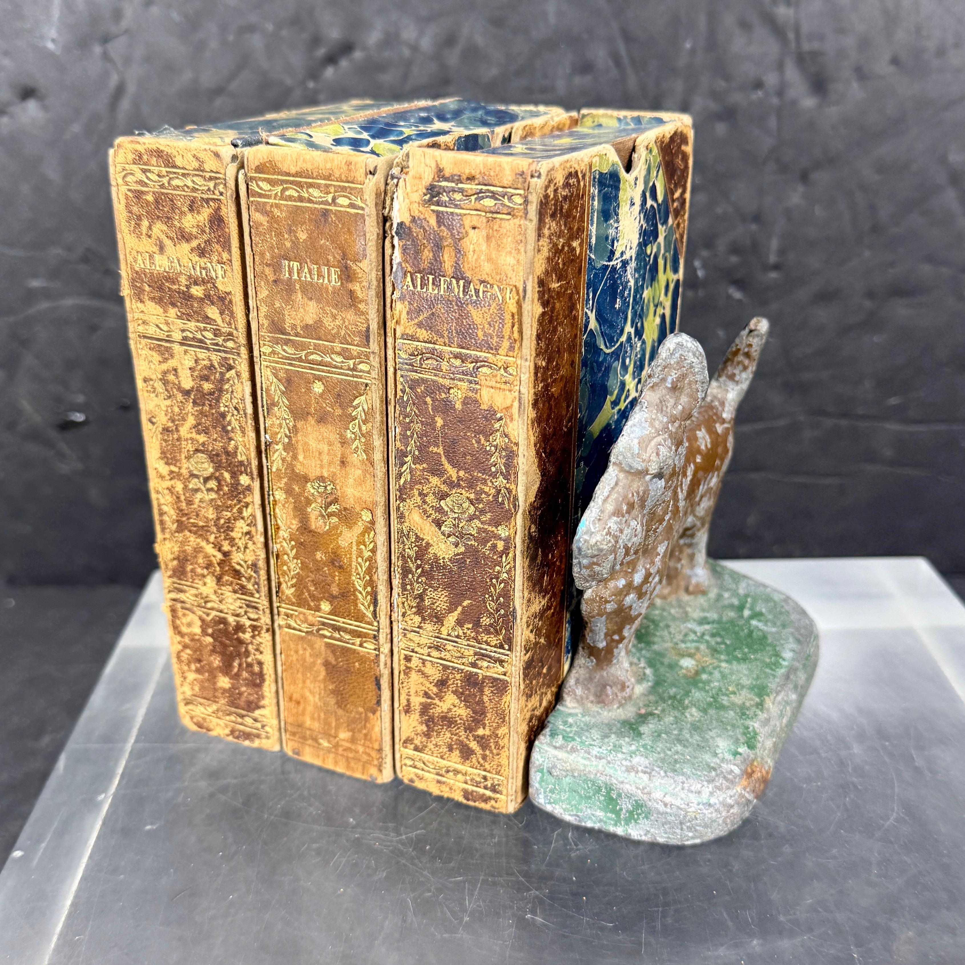 Mid-Century Cast Terrier Hund Buchstütze Türstopper Skulptur im Zustand „Gut“ im Angebot in Haddonfield, NJ