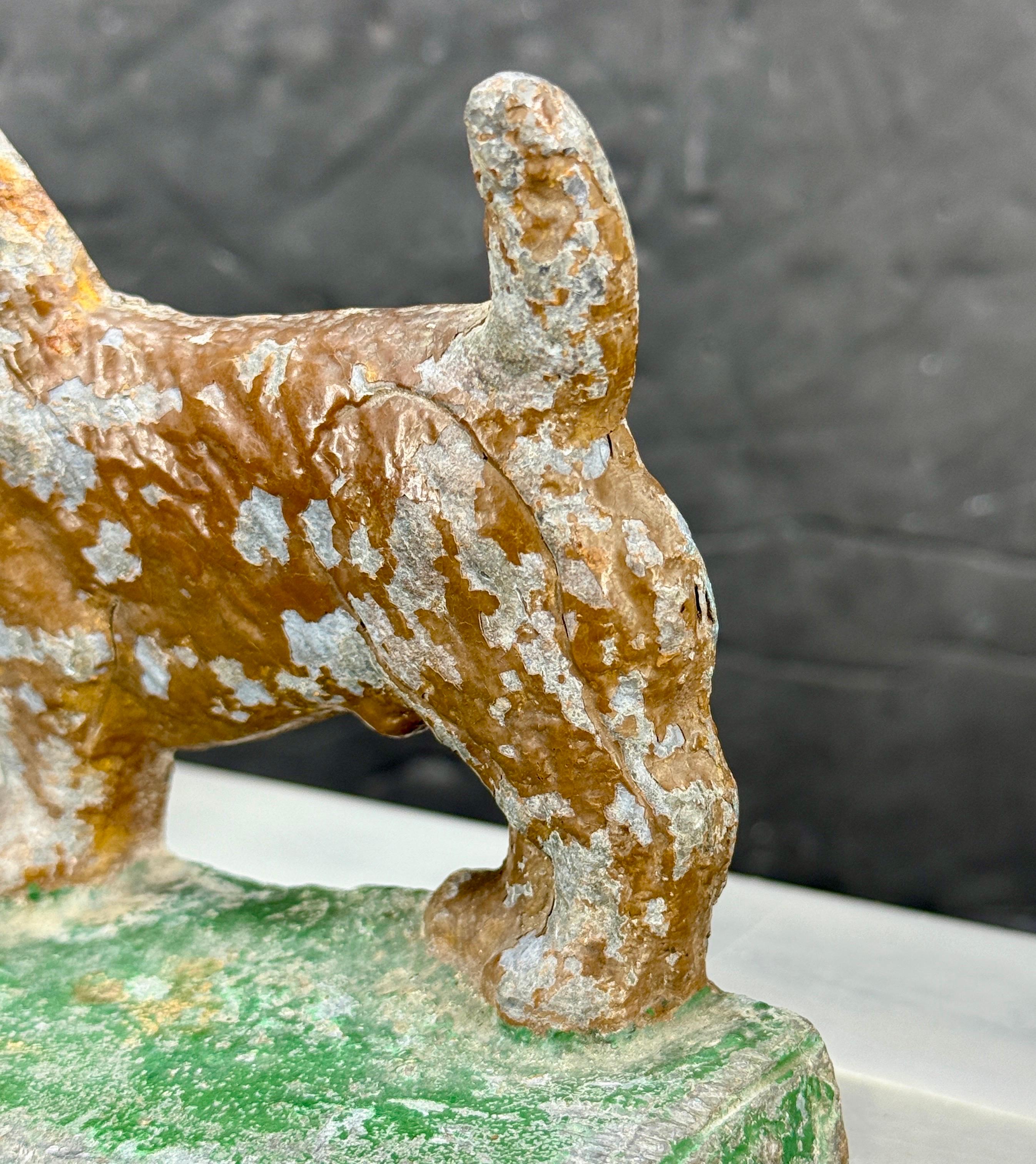 Mid-Century Cast Terrier Hund Buchstütze Türstopper Skulptur im Angebot 2