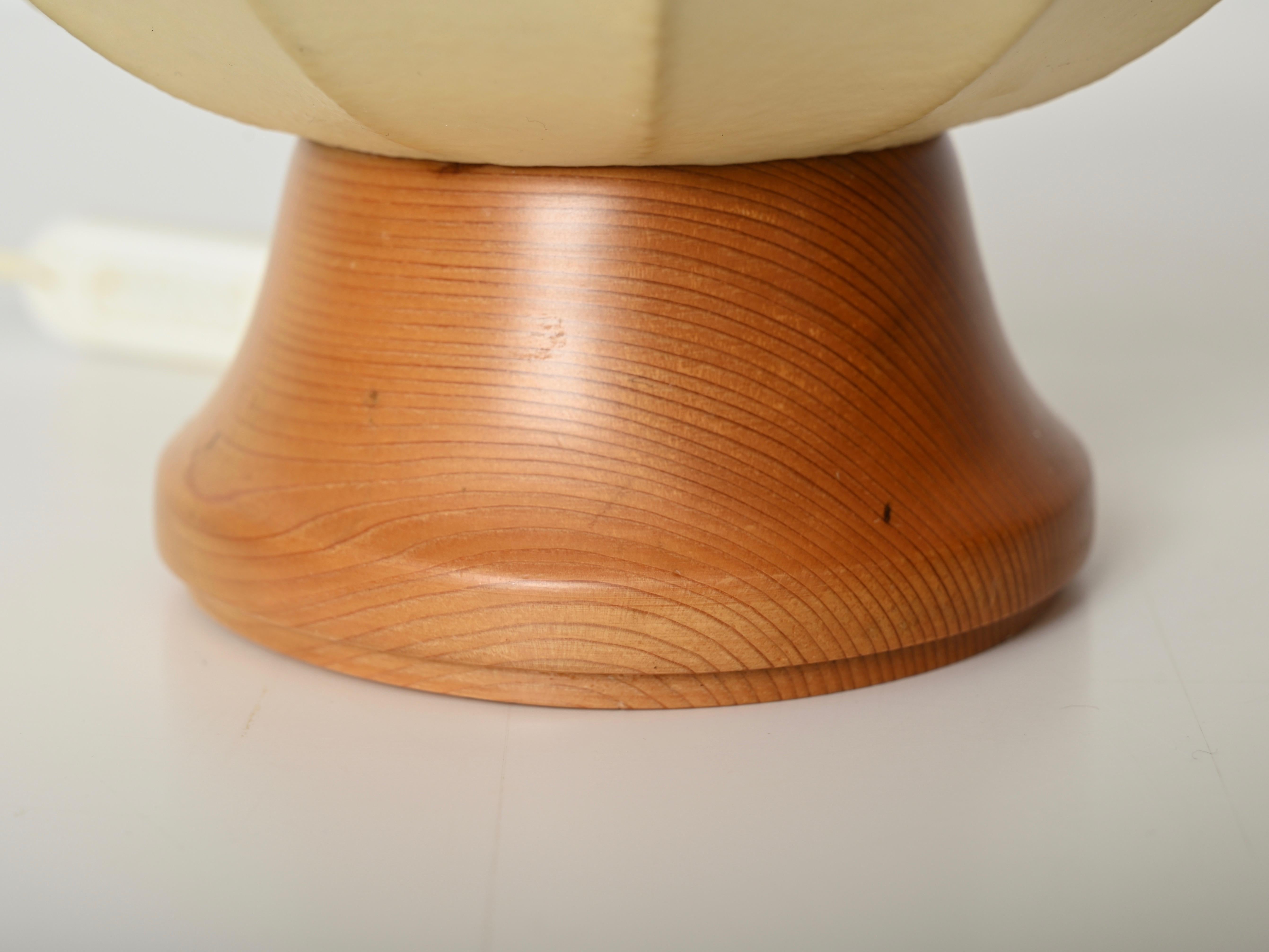Castiglioni Cocoon Tischlampe mit Oak Wood Sockel, Italien 1960er Jahre im Angebot 2