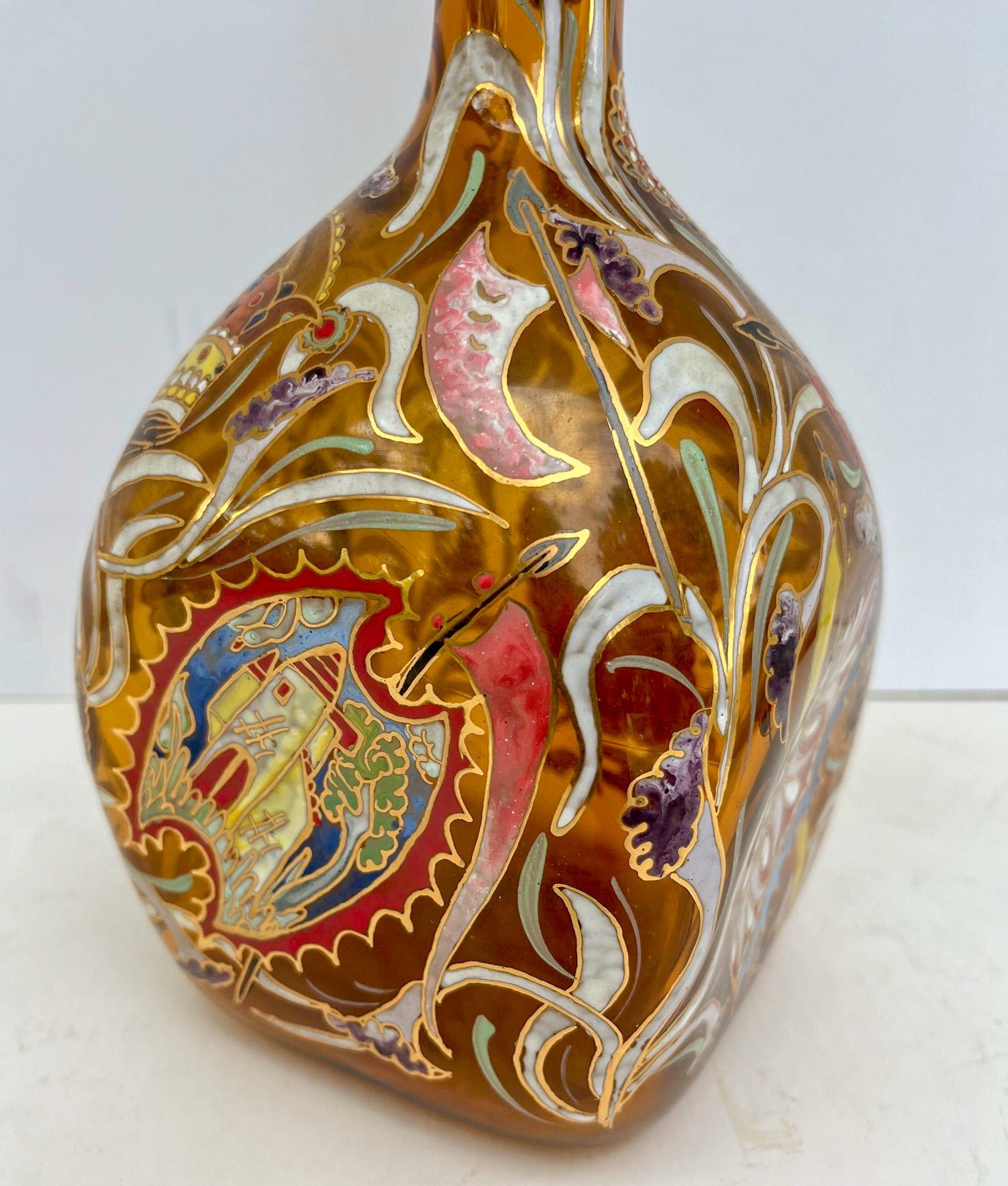 Katalanisches Kunstglas der Jahrhundertmitte mit langem Hals und Vase. im Angebot 2