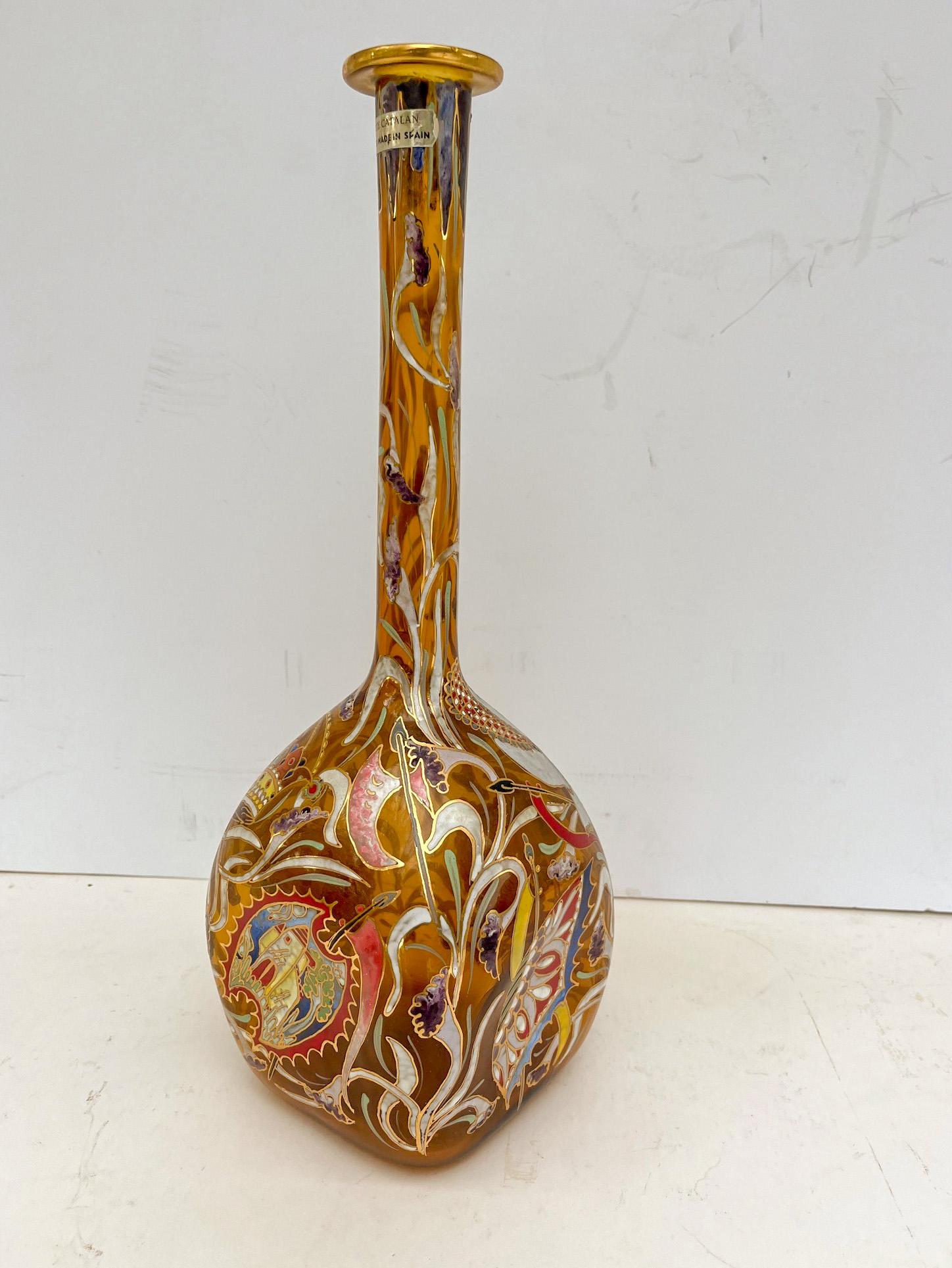 Katalanisches Kunstglas der Jahrhundertmitte mit langem Hals und Vase. im Angebot 3